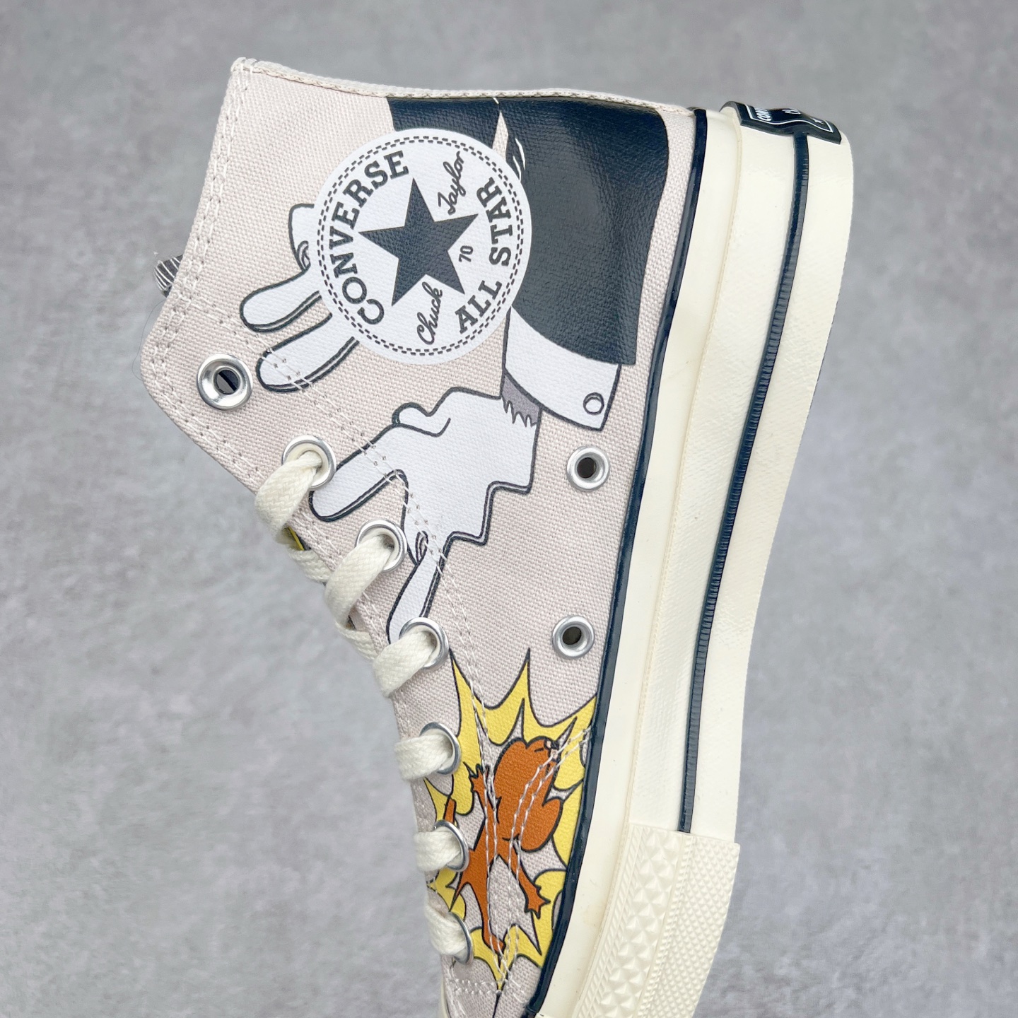 图片[7]-Converse x Tom and Jerry 匡威官方 猫和老鼠联名款 猫和老鼠85周年之际 与匡威再度携手 踏上怀旧之旅 全新联名登场 以猫和老鼠故事为灵感 经典1970s鞋型搭配鞋身动漫印花 经典动画片段 上演猫鼠追逐搞怪场景 挑动了全年龄段的DNA 童年回忆拉满 货号：A15111C 尺码：35 36 36.5 37 37.5 38 39 39.5 40 41 41.5 42 42.5 43 44-选品中心