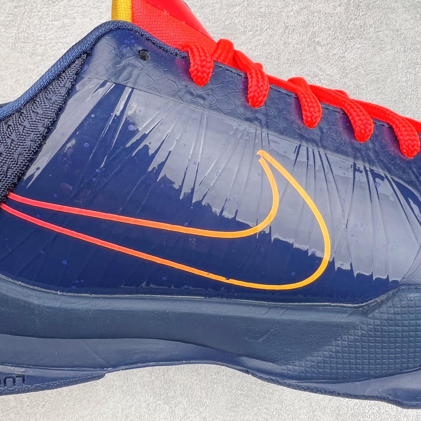 图片[16]-＃S2纯原 Caitlin Clark x Nike Kobe 5 Protro “Indiana Fever” 科比5代克拉克森联名蓝色 IM3207-400 Zoom Turbo气垫➕后掌EVA缓震 实战配置直接拉满 原楦纸板开发 鞋身流线型、后跟塑形 区分土肥圆 原档数据3D打印 鞋面细节匹配原版 全身鞋材卡料色独家定制 唯一正确喷漆SWOOSH NK专利Flyknit飞线科技，给予鞋身足够抗扭矩力 真实底模最大48.5 实战利器 专供海外市场 尺码：40 40.5 41 42 42.5 43 44 44.5 45 46 47.5 48.5 （脚宽、脚胖 建议买大半码）-选品中心