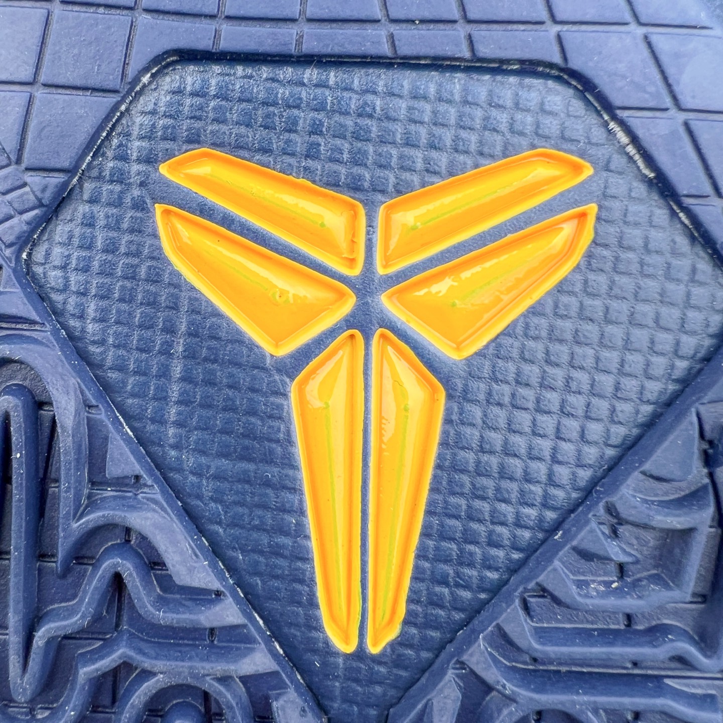 图片[20]-＃S2纯原 Caitlin Clark x Nike Kobe 5 Protro “Indiana Fever” 科比5代克拉克森联名蓝色 IM3207-400 Zoom Turbo气垫➕后掌EVA缓震 实战配置直接拉满 原楦纸板开发 鞋身流线型、后跟塑形 区分土肥圆 原档数据3D打印 鞋面细节匹配原版 全身鞋材卡料色独家定制 唯一正确喷漆SWOOSH NK专利Flyknit飞线科技，给予鞋身足够抗扭矩力 真实底模最大48.5 实战利器 专供海外市场 尺码：40 40.5 41 42 42.5 43 44 44.5 45 46 47.5 48.5 （脚宽、脚胖 建议买大半码）-选品中心