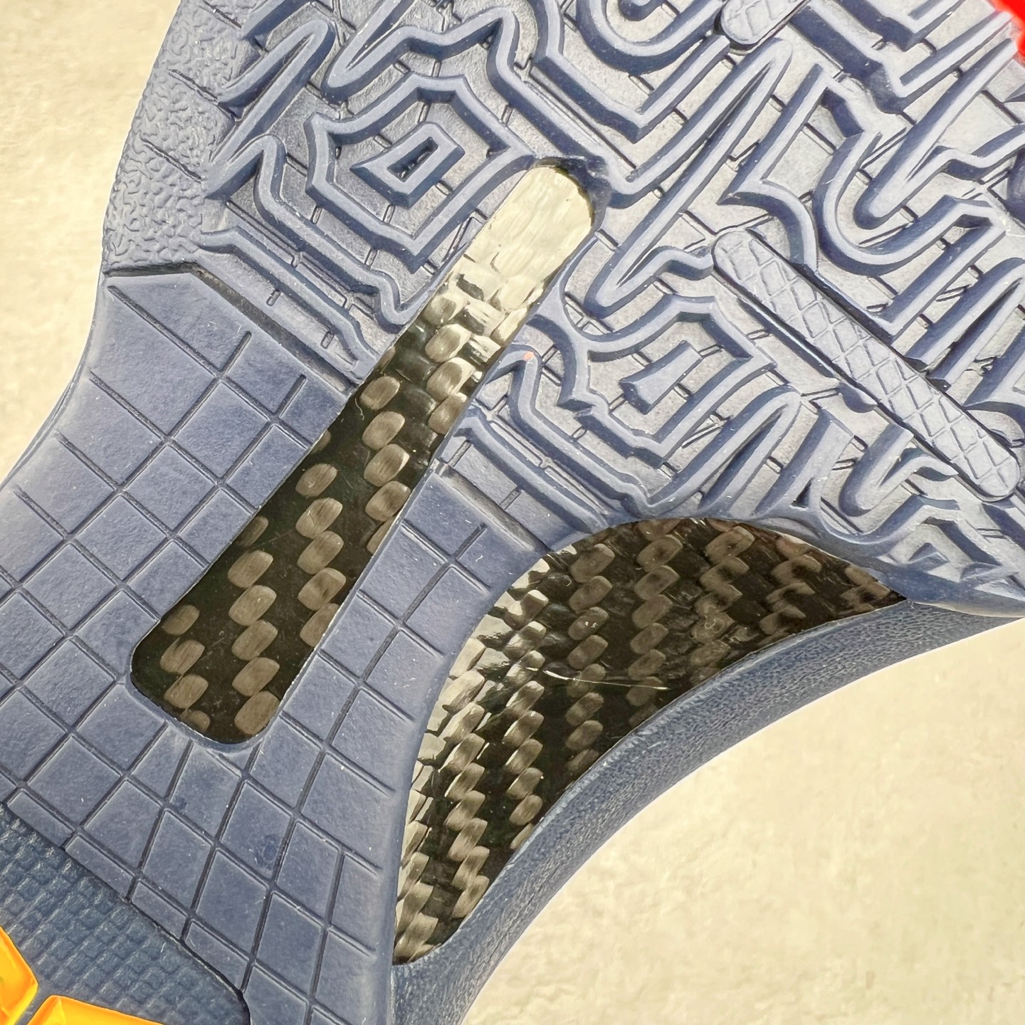 图片[21]-＃S2纯原 Caitlin Clark x Nike Kobe 5 Protro “Indiana Fever” 科比5代克拉克森联名蓝色 IM3207-400 Zoom Turbo气垫➕后掌EVA缓震 实战配置直接拉满 原楦纸板开发 鞋身流线型、后跟塑形 区分土肥圆 原档数据3D打印 鞋面细节匹配原版 全身鞋材卡料色独家定制 唯一正确喷漆SWOOSH NK专利Flyknit飞线科技，给予鞋身足够抗扭矩力 真实底模最大48.5 实战利器 专供海外市场 尺码：40 40.5 41 42 42.5 43 44 44.5 45 46 47.5 48.5 （脚宽、脚胖 建议买大半码）-选品中心