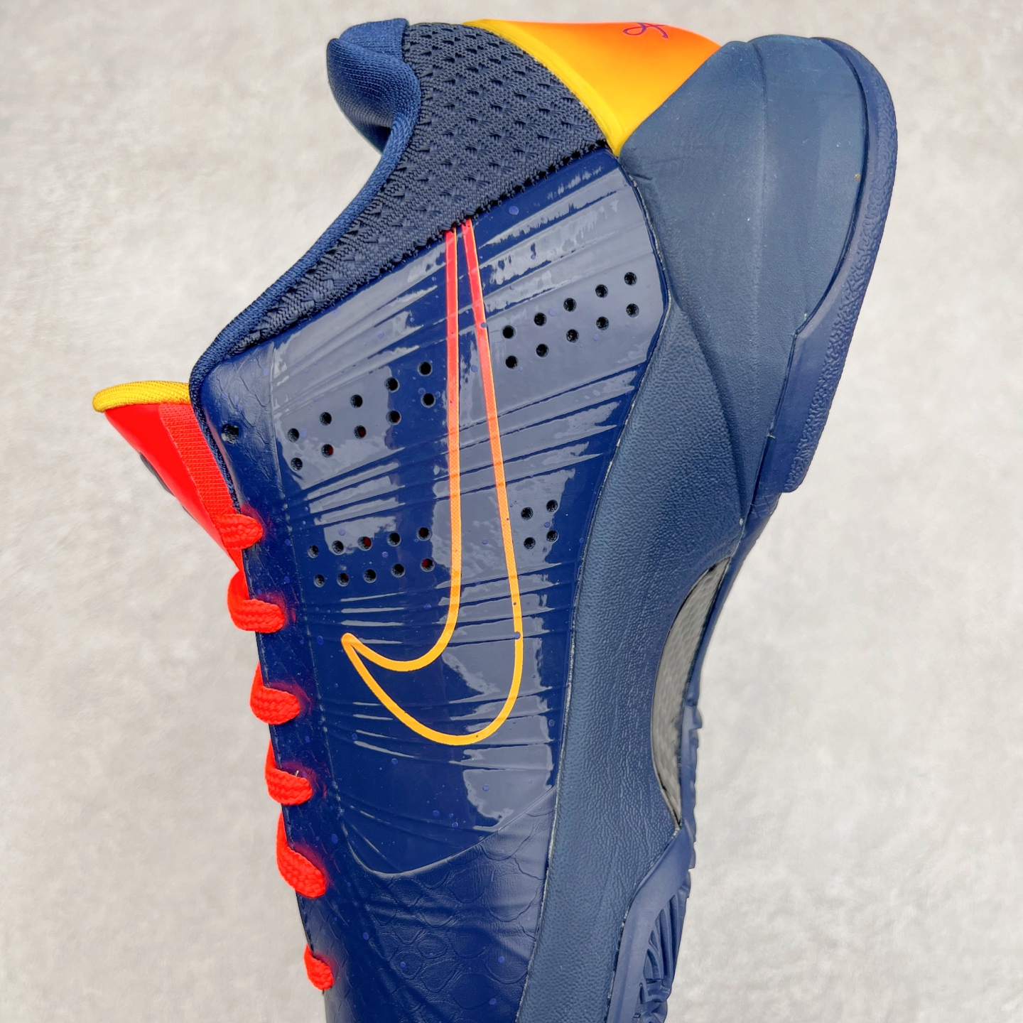 图片[7]-＃S2纯原 Caitlin Clark x Nike Kobe 5 Protro “Indiana Fever” 科比5代克拉克森联名蓝色 IM3207-400 Zoom Turbo气垫➕后掌EVA缓震 实战配置直接拉满 原楦纸板开发 鞋身流线型、后跟塑形 区分土肥圆 原档数据3D打印 鞋面细节匹配原版 全身鞋材卡料色独家定制 唯一正确喷漆SWOOSH NK专利Flyknit飞线科技，给予鞋身足够抗扭矩力 真实底模最大48.5 实战利器 专供海外市场 尺码：40 40.5 41 42 42.5 43 44 44.5 45 46 47.5 48.5 （脚宽、脚胖 建议买大半码）-选品中心