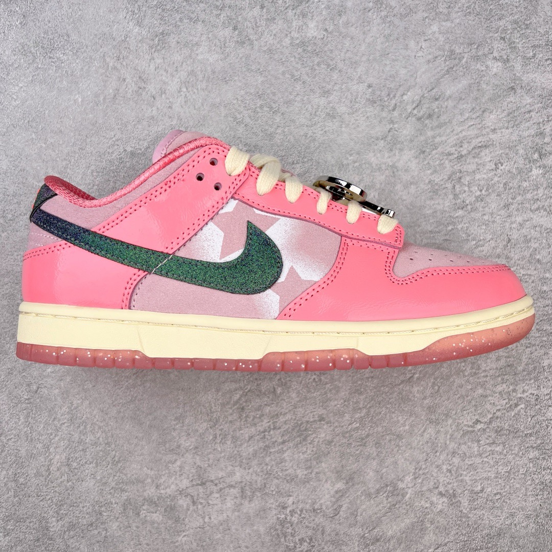 ＃M纯原福利 NK DUNK Low 芭比粉 FN8927-621 独家原厂航空铝磨具打磨大底 鞋头坡度极致还原 原盒原配 圈内天花板工艺 原厂冲刀 超高清洁度 全鞋零毛边皮料切割 全套原楦原模倾力打造完美版型 采用原厂百宏鞋带以及原厂百宏织唛舌标 内标可供原厂几率过验 原厂中底布点胶 原厂中底布拉帮走线遵循公司 尺码：36 36.5 37.5 38 38.5 39 40-选品中心