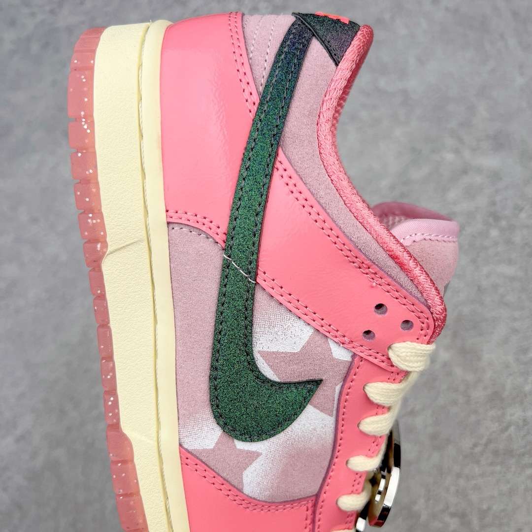 图片[6]-＃M纯原福利 NK DUNK Low 芭比粉 FN8927-621 独家原厂航空铝磨具打磨大底 鞋头坡度极致还原 原盒原配 圈内天花板工艺 原厂冲刀 超高清洁度 全鞋零毛边皮料切割 全套原楦原模倾力打造完美版型 采用原厂百宏鞋带以及原厂百宏织唛舌标 内标可供原厂几率过验 原厂中底布点胶 原厂中底布拉帮走线遵循公司 尺码：36 36.5 37.5 38 38.5 39 40-选品中心