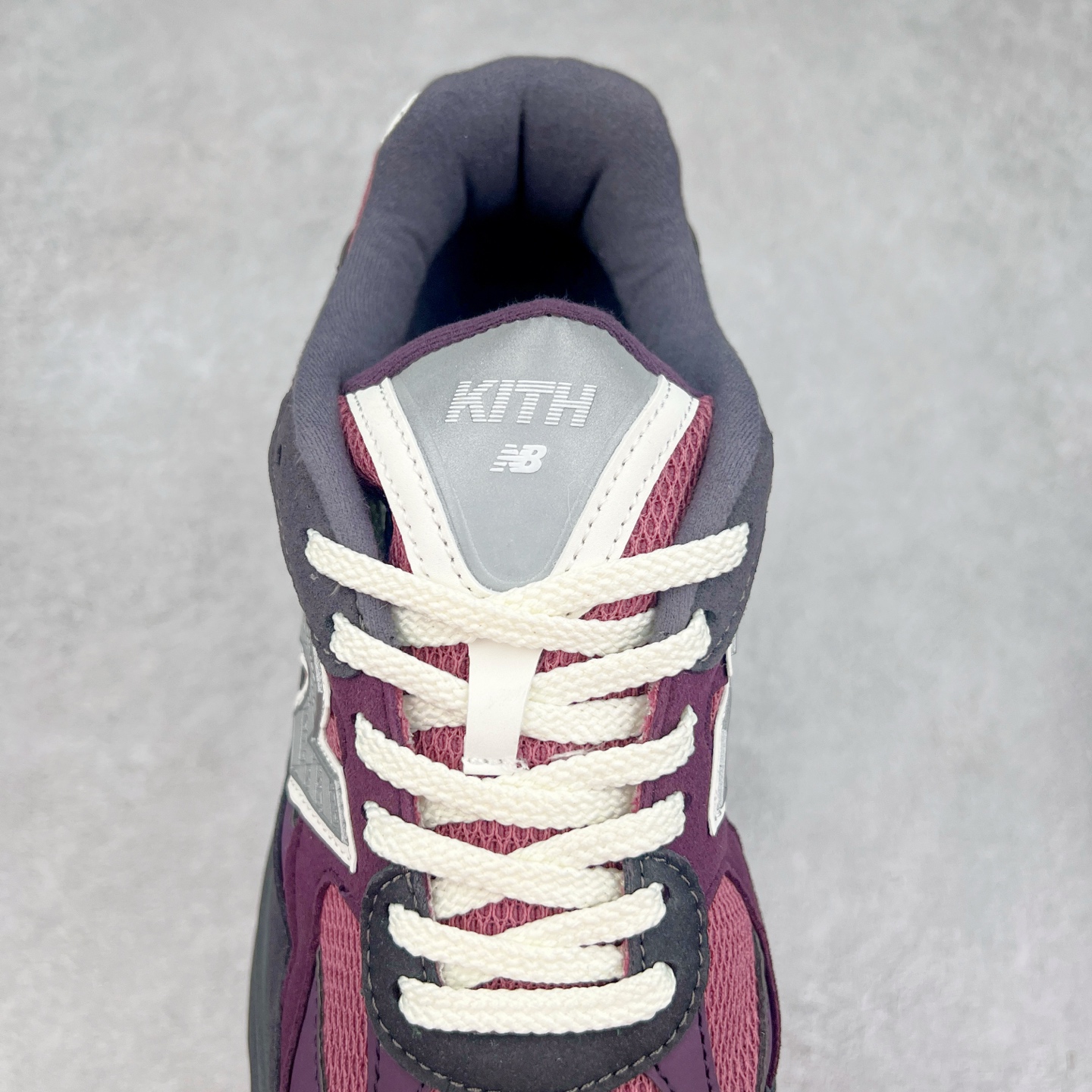 图片[5]-New Balance NB2010系列新百伦经典复古休闲运动板鞋 以ENCAP中底配以升级版 N-ERGY缓震物料 鞋面则采用特色的柔软麂皮搭以NewBalance经典的尼龙网布 低调中还原跑鞋本真 更年轻化的设计理念与材质 让新世代青年得以用全新视角体验经典鞋款的传奇魅力 货号：U2010NB13731 尺码：36 37 37.5 38 38.5 39.5 40 40.5 41.5 42 42.5 43 44-选品中心