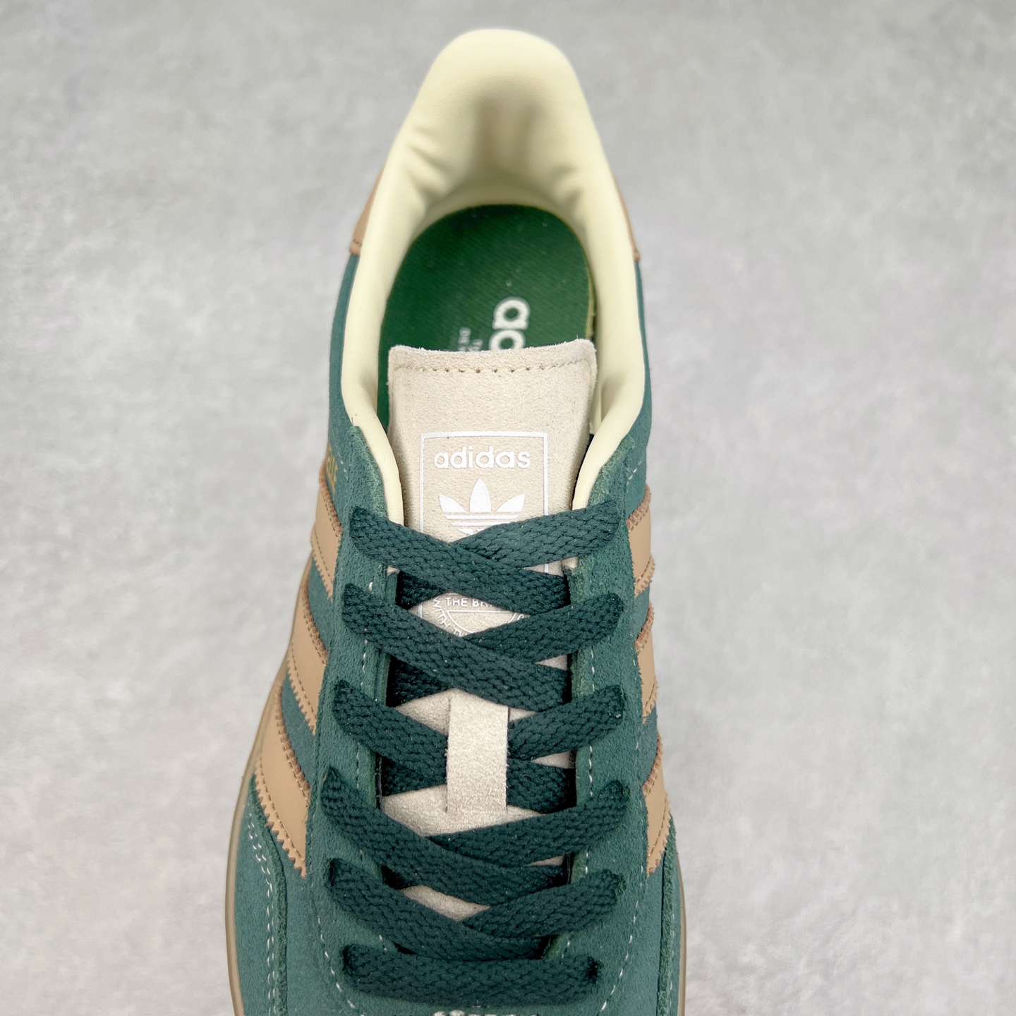 图片[5]-AD Gazelle Indoor Trainers 羚羊内训系列低帮复古百搭休闲运动德训风板鞋 JH5402 90年代经典的复刻版！自60年代以足球训练鞋面世以来,Gazelle就以其经典设计席卷全球。1991年版本的复刻,再造经典Gazelle。采用皮革打造,搭配浊色细节,让这款经典更加简约。尺码：36 36⅔ 37⅓ 38 38⅔ 39⅓ 40 40⅔ 41⅓ 42 42⅔ 43⅓ 44⅓ 44⅔ 45-选品中心
