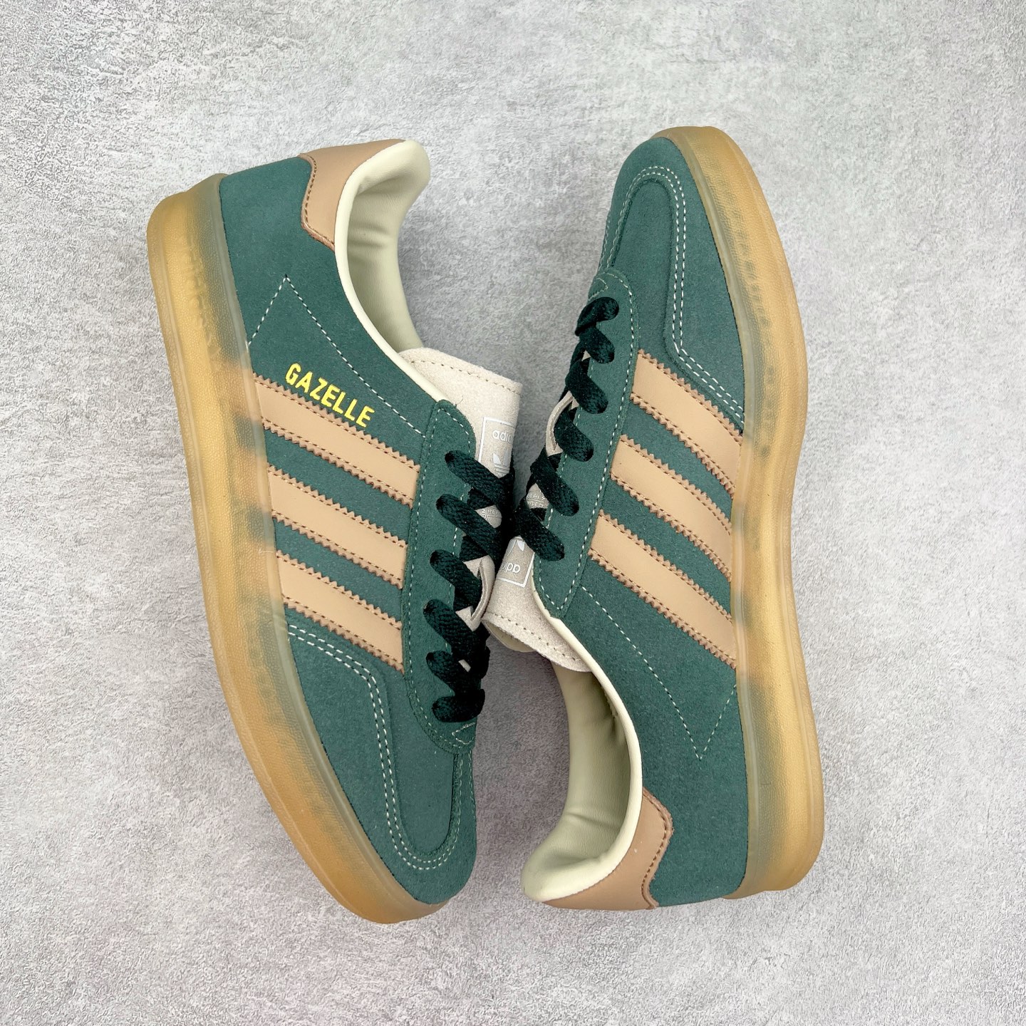 图片[3]-AD Gazelle Indoor Trainers 羚羊内训系列低帮复古百搭休闲运动德训风板鞋 JH5402 90年代经典的复刻版！自60年代以足球训练鞋面世以来,Gazelle就以其经典设计席卷全球。1991年版本的复刻,再造经典Gazelle。采用皮革打造,搭配浊色细节,让这款经典更加简约。尺码：36 36⅔ 37⅓ 38 38⅔ 39⅓ 40 40⅔ 41⅓ 42 42⅔ 43⅓ 44⅓ 44⅔ 45-选品中心