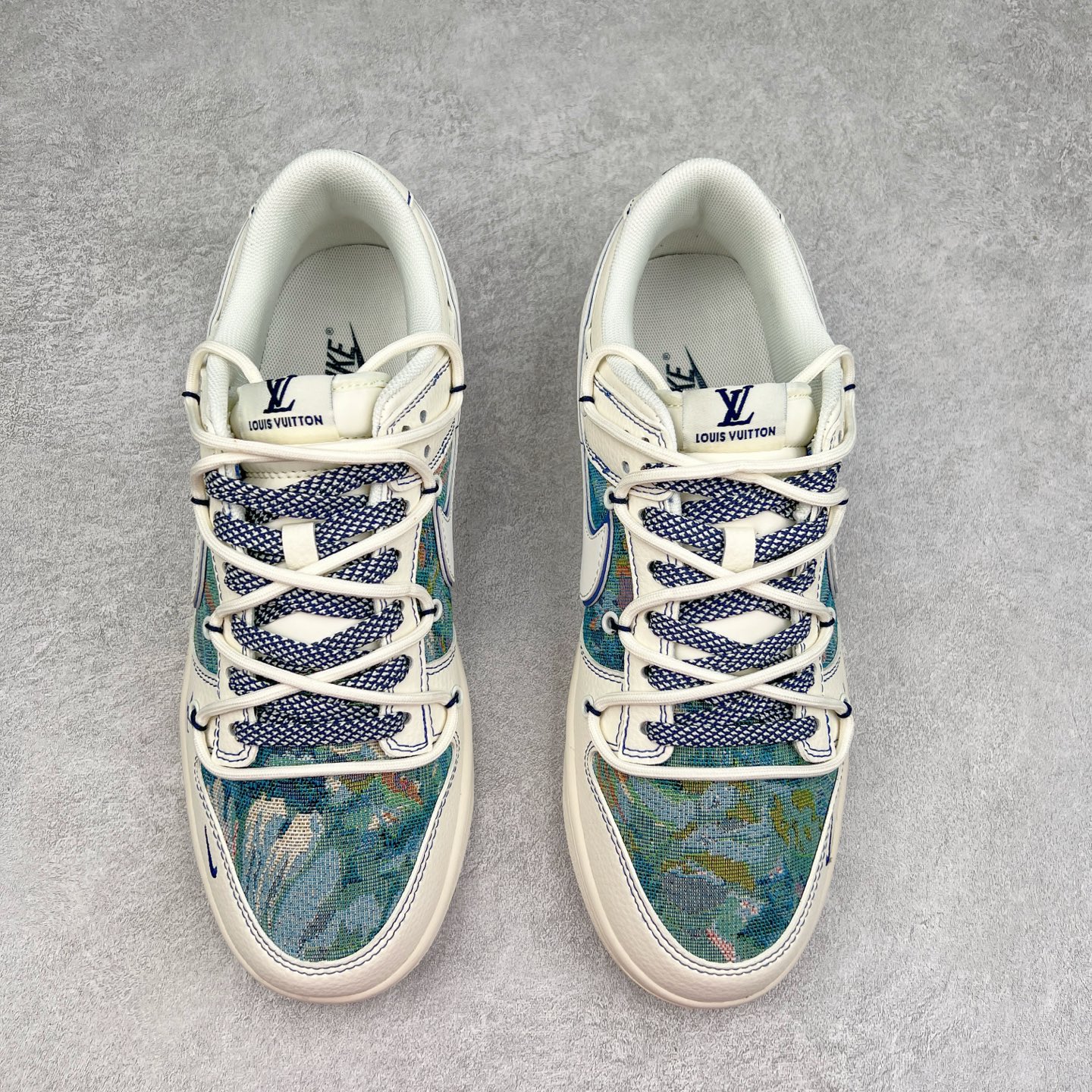 图片[2]-NK Dunk Low 定制配色 XB3802-359 大厂出品 极力推荐 原装头层材料 独家版型蒸餾加工帶來的是更好的视觉和脚感体验大厂纯原品质出货 清洁度 电绣工艺 皮料切割干净无任何毛边 细节完美 实拍调校N版已经零色差零失真 百分百还原实物色彩所见即所得 不存在货不对板色差等低级问题 选购参考实物拍摄 不混卖不参货 只用心做好货严格选品 承诺混一赔十 尺码：36 36.5 37.5 38 38.5 39 40 40.5 41 42 42.5 43 44 44.5 45-选品中心