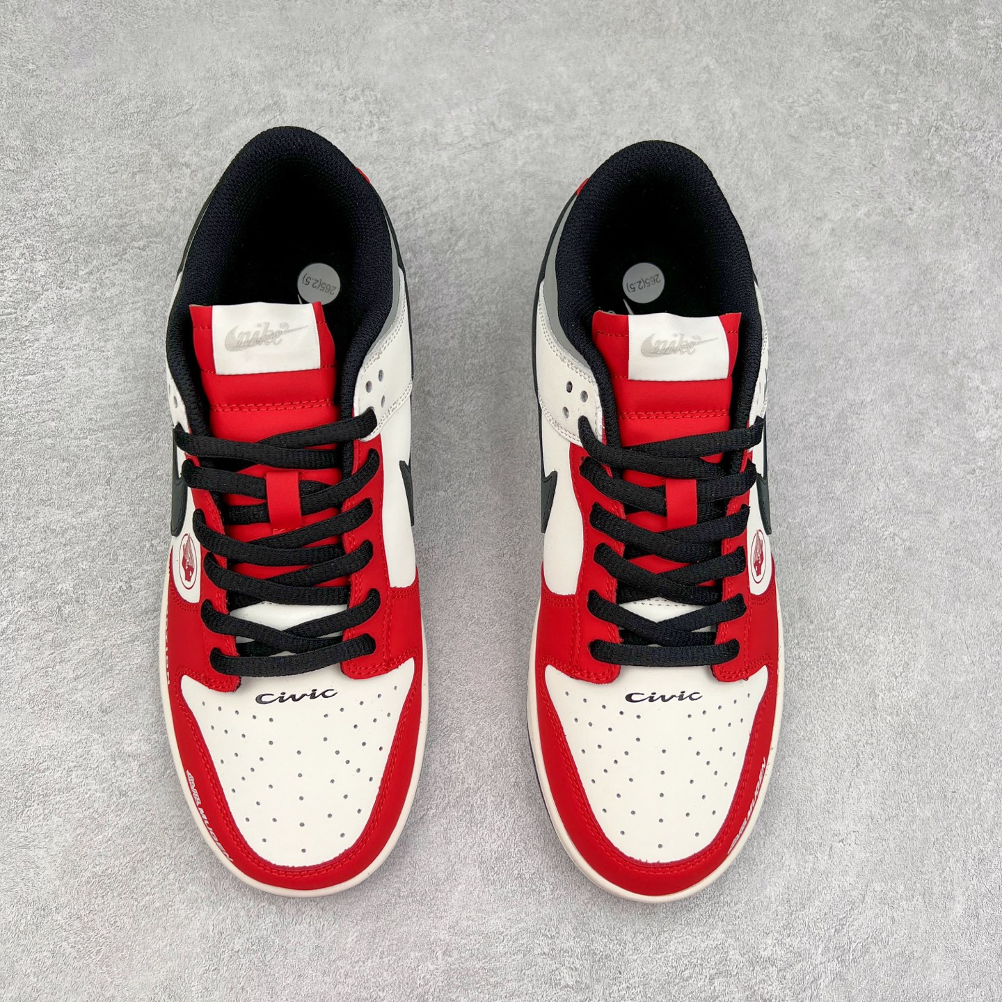 图片[2]-NK Dunk Low 定制配色 MU0232-367 大厂出品 极力推荐 原装头层材料 独家版型蒸餾加工帶來的是更好的视觉和脚感体验大厂纯原品质出货 清洁度 电绣工艺 皮料切割干净无任何毛边 细节完美 实拍调校N版已经零色差零失真 百分百还原实物色彩所见即所得 不存在货不对板色差等低级问题 选购参考实物拍摄 不混卖不参货 只用心做好货严格选品 承诺混一赔十 尺码：36 36.5 37.5 38 38.5 39 40 40.5 41 42 42.5 43 44 44.5 45-选品中心