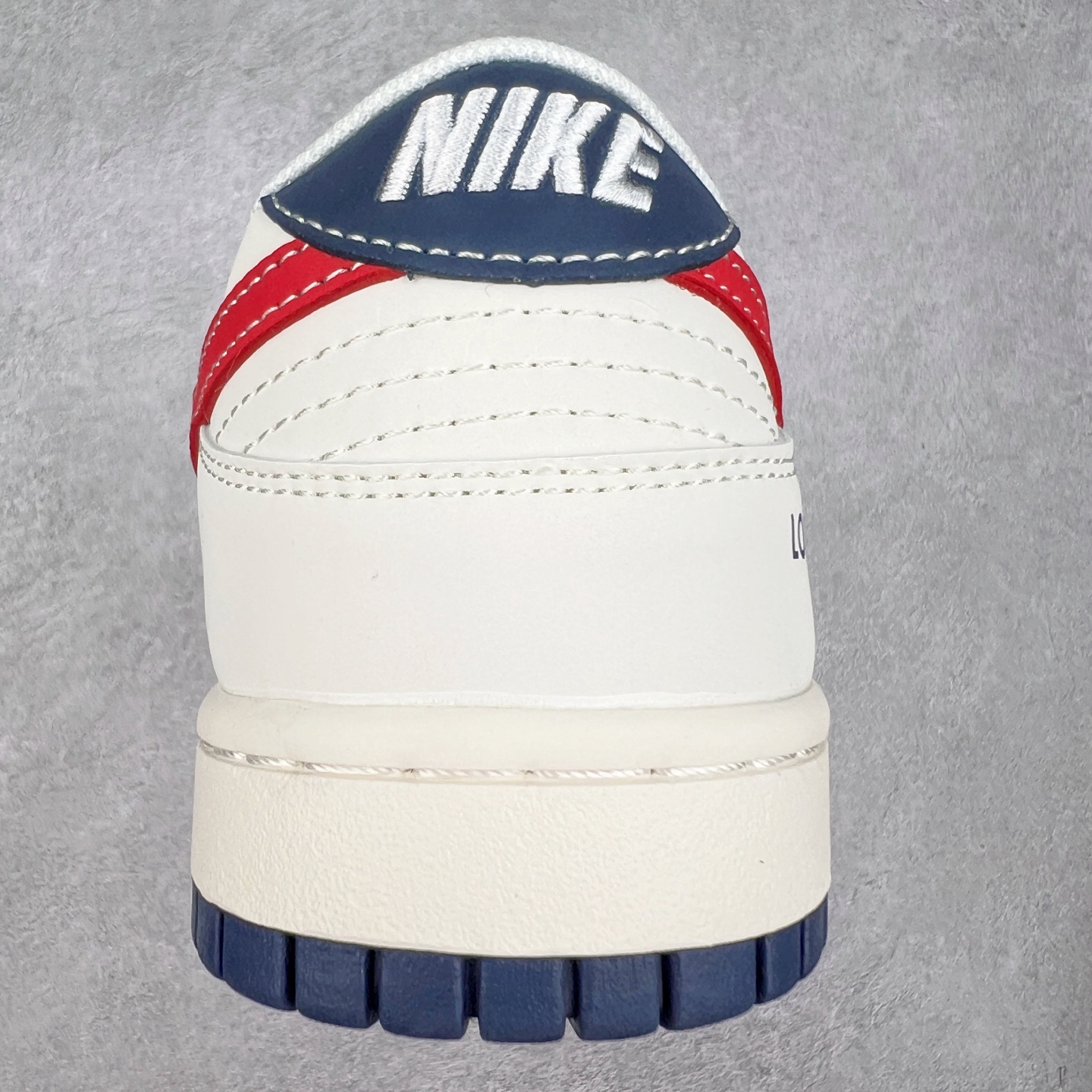 图片[8]-NK Dunk Low 定制配色 JJ2508-563 大厂出品 极力推荐 原装头层材料 独家版型蒸餾加工帶來的是更好的视觉和脚感体验大厂纯原品质出货 清洁度 电绣工艺 皮料切割干净无任何毛边 细节完美 实拍调校N版已经零色差零失真 百分百还原实物色彩所见即所得 不存在货不对板色差等低级问题 选购参考实物拍摄 不混卖不参货 只用心做好货严格选品 承诺混一赔十 尺码：36 36.5 37.5 38 38.5 39 40 40.5 41 42 42.5 43 44 44.5 45-选品中心