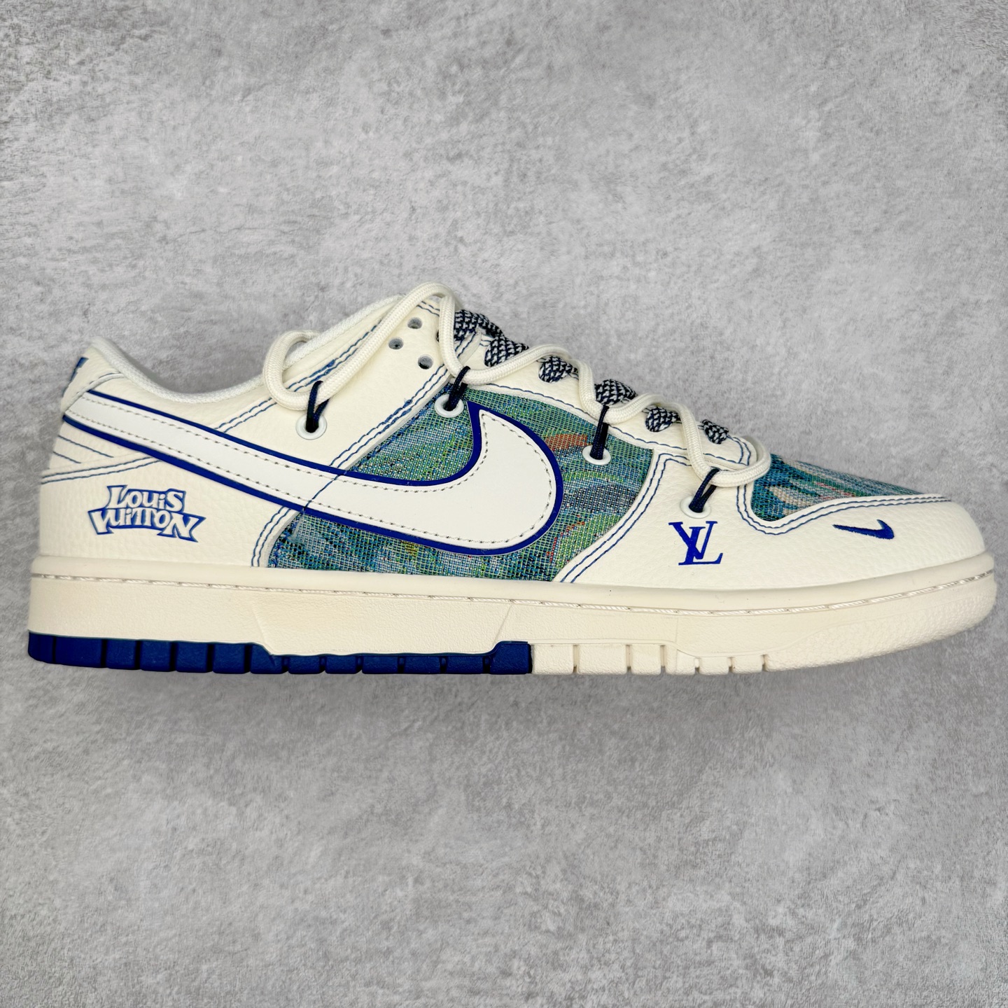 NK Dunk Low 定制配色 XB3802-359 大厂出品 极力推荐 原装头层材料 独家版型蒸餾加工帶來的是更好的视觉和脚感体验大厂纯原品质出货 清洁度 电绣工艺 皮料切割干净无任何毛边 细节完美 实拍调校N版已经零色差零失真 百分百还原实物色彩所见即所得 不存在货不对板色差等低级问题 选购参考实物拍摄 不混卖不参货 只用心做好货严格选品 承诺混一赔十 尺码：36 36.5 37.5 38 38.5 39 40 40.5 41 42 42.5 43 44 44.5 45-选品中心