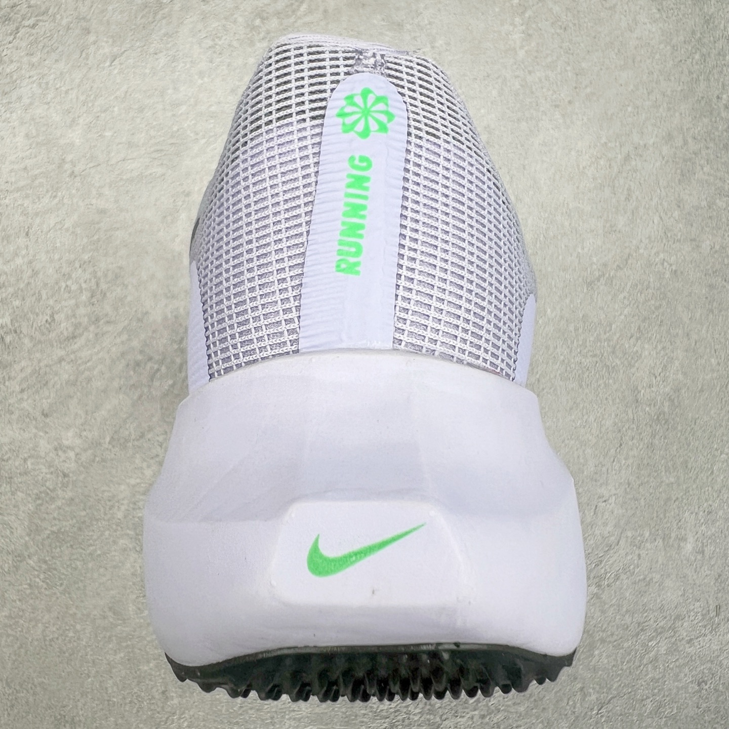 图片[8]-＃特价福利 NK Zoom Fly 5 飞行5代马拉松系列低帮透气休闲运动慢跑鞋 NK旗下跑鞋阵容持续迎来新成员 今回正式登场的鞋型为 Zoom Fly 5 全鞋大量采用回收材料制成 鞋面搭载创新 Flyknit 技术打造的编织网眼 同时考量了舒适、性能与可持续性 采用大型 ZoomX 中底与 Swoosh 徽标注入等变化 鞋侧还有「Push Limits + Break Barriers」字样叙述 尺码：36 36.5 37.5 38 38.5 39 40 40.5 41 42 42.5 43 44 44.5 45-选品中心