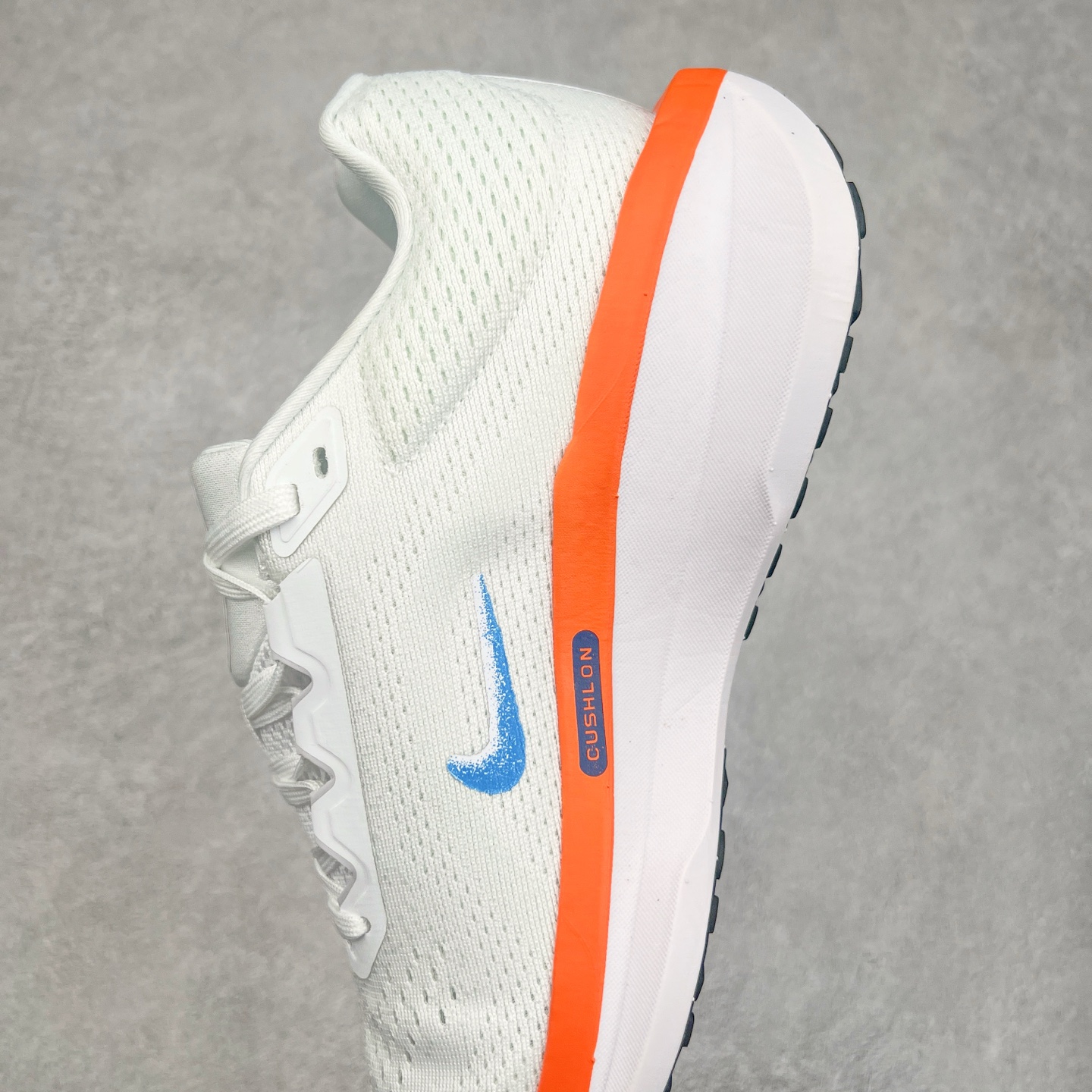 图片[7]-NK Winflo 11 舒适轻便低帮休闲跑步鞋 实拍调校N版已经零色差零失真 百分百还原实物色彩所见即所得 不存在货不对板色差等低级问题 选购参考实物拍摄 不混卖不参货 只用心做好货严格选品 承诺混一赔十 尺码：36 36.5 37.5 38 38.5 39 40 40.5 41 42 42.5 43 44 44.5 45-选品中心