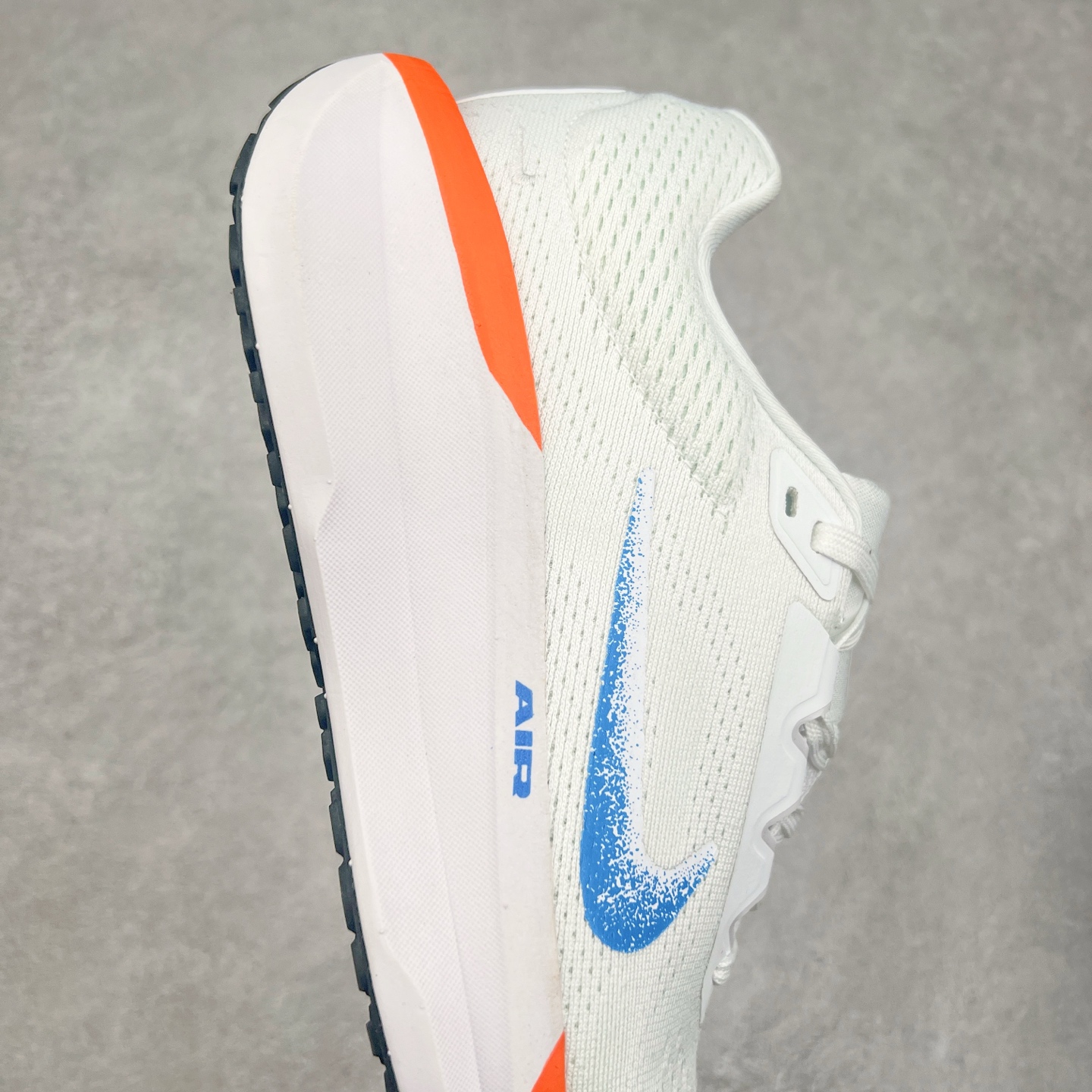 图片[6]-NK Winflo 11 舒适轻便低帮休闲跑步鞋 实拍调校N版已经零色差零失真 百分百还原实物色彩所见即所得 不存在货不对板色差等低级问题 选购参考实物拍摄 不混卖不参货 只用心做好货严格选品 承诺混一赔十 尺码：36 36.5 37.5 38 38.5 39 40 40.5 41 42 42.5 43 44 44.5 45-选品中心