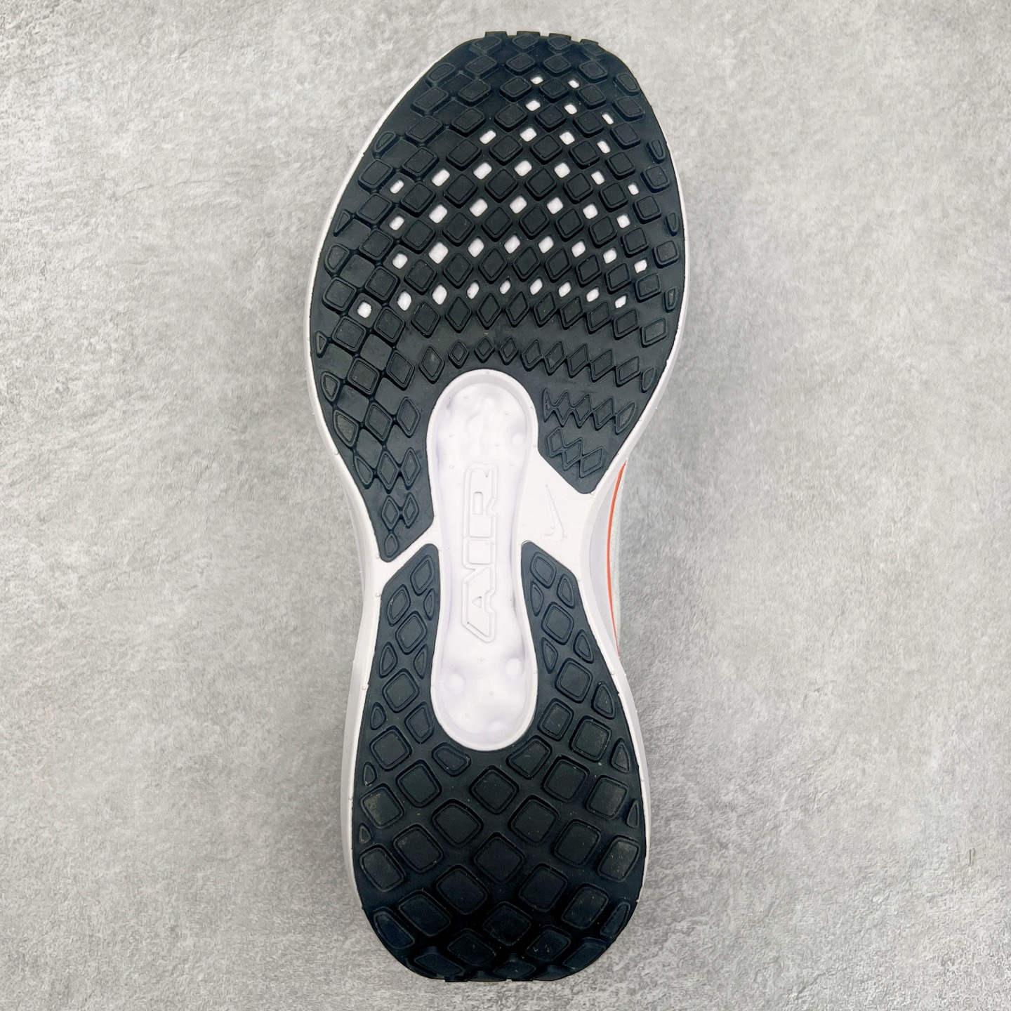 图片[9]-NK Winflo 11 舒适轻便低帮休闲跑步鞋 实拍调校N版已经零色差零失真 百分百还原实物色彩所见即所得 不存在货不对板色差等低级问题 选购参考实物拍摄 不混卖不参货 只用心做好货严格选品 承诺混一赔十 尺码：36 36.5 37.5 38 38.5 39 40 40.5 41 42 42.5 43 44 44.5 45-选品中心