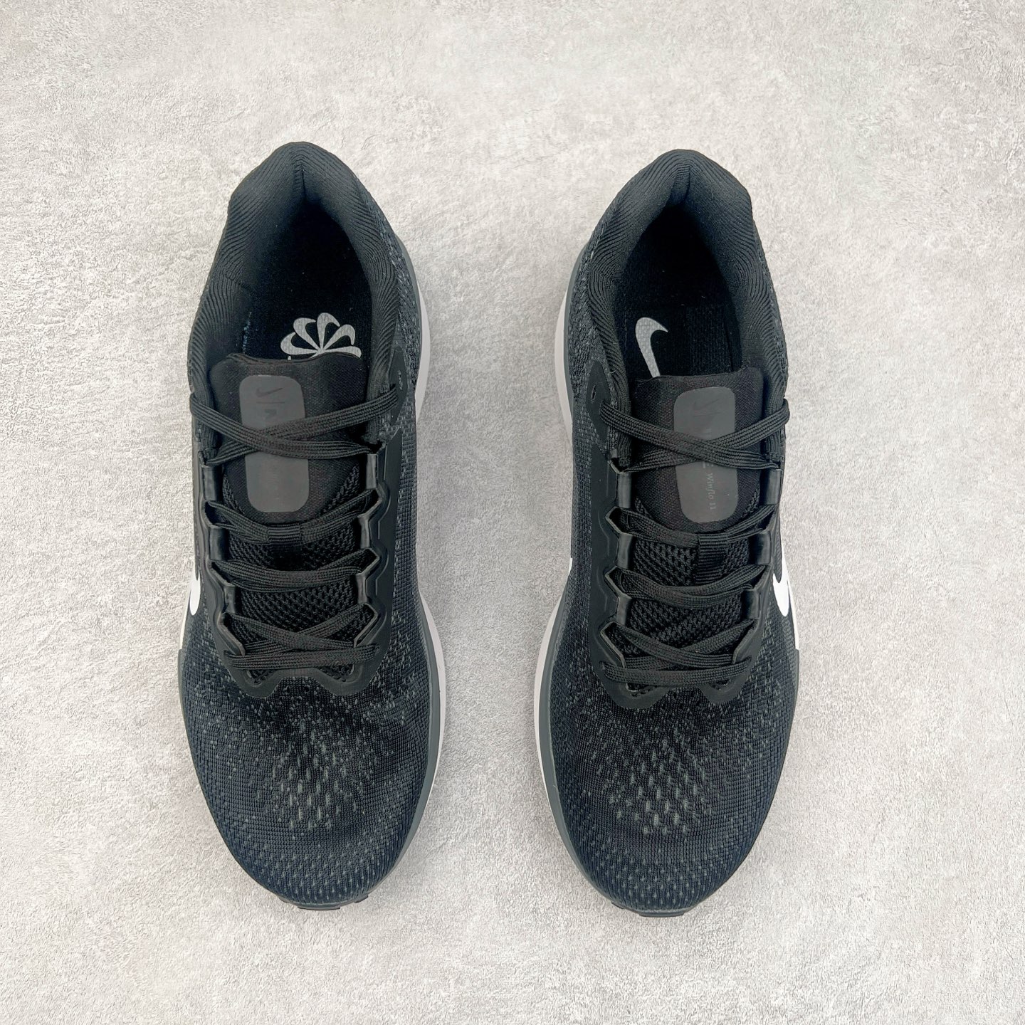 图片[2]-NK Winflo 11 舒适轻便低帮休闲跑步鞋 实拍调校N版已经零色差零失真 百分百还原实物色彩所见即所得 不存在货不对板色差等低级问题 选购参考实物拍摄 不混卖不参货 只用心做好货严格选品 承诺混一赔十 尺码：36 36.5 37.5 38 38.5 39 40 40.5 41 42 42.5 43 44 44.5 45-选品中心