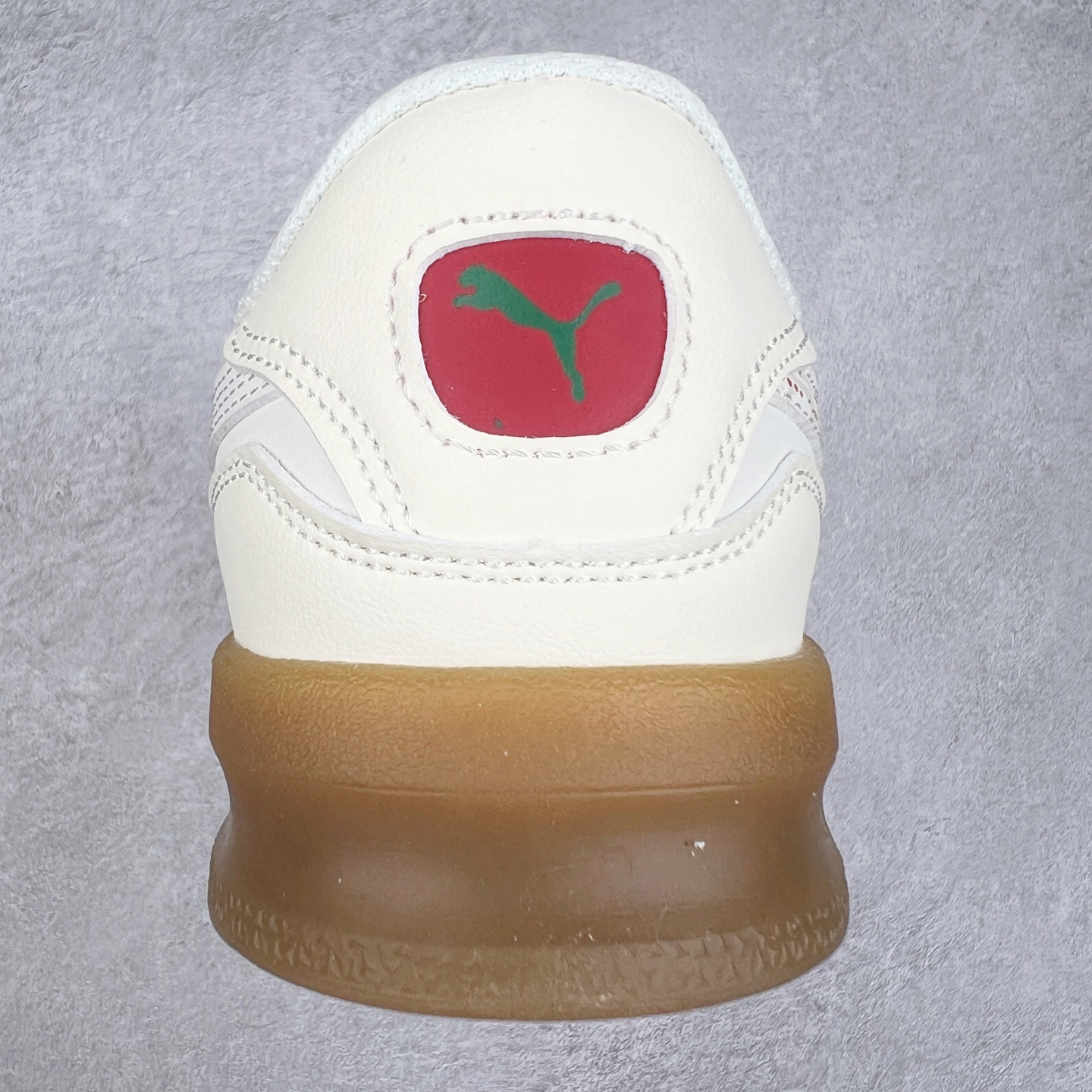 图片[8]-PUMA INDOOR OG 彪马舒适轻盈防滑耐磨 低帮板鞋 实拍调校N版已经零色差零失真 百分百还原实物色彩所见即所得 不存在货不对板色差等低级问题 选购参考实物拍摄 不混卖不参货 只用心做好货严格选品 承诺混一赔十 尺码：36 36.5 37.5 38 38.5 39 40 40.5 41 42 42.5 43 44 44.5 45-选品中心