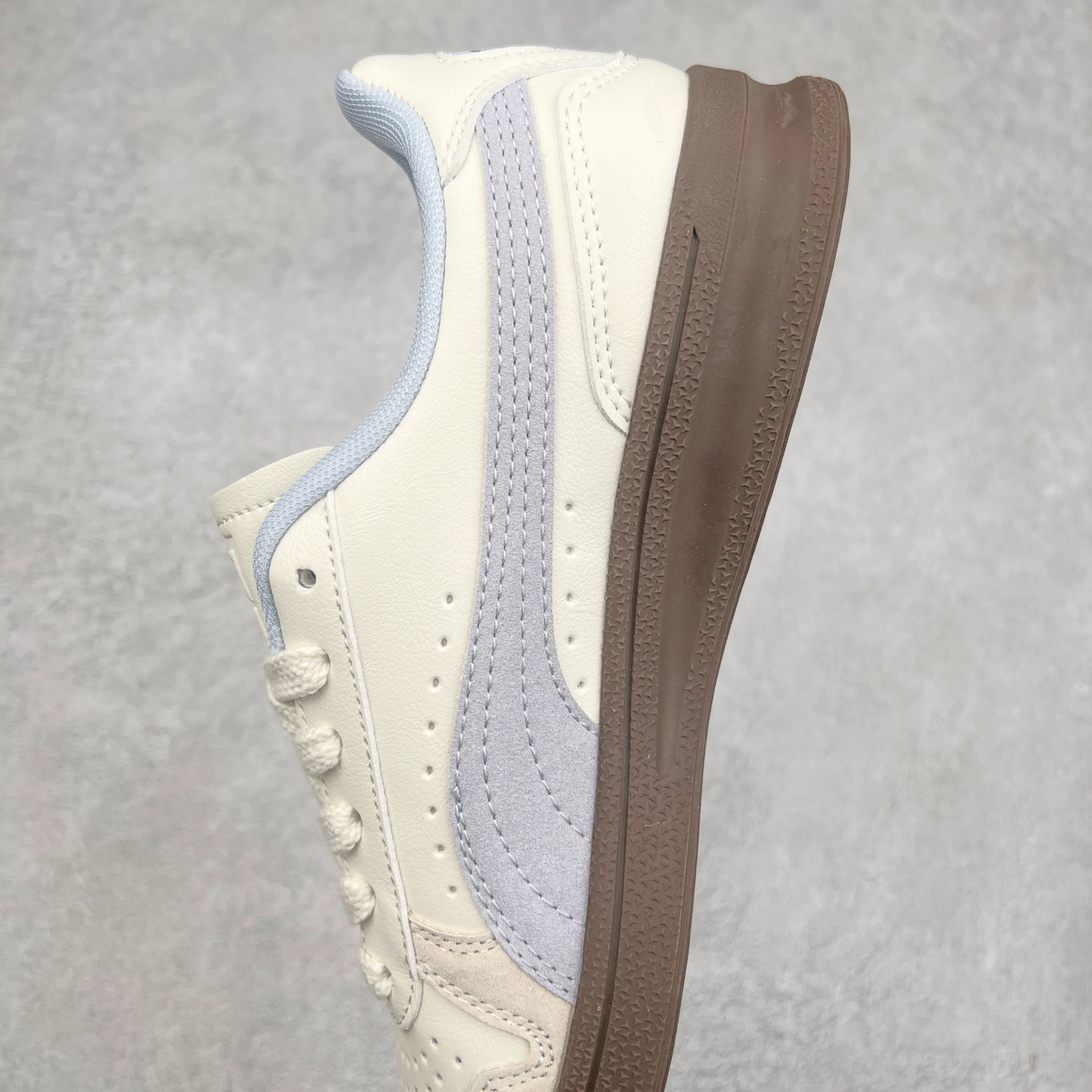 图片[7]-PUMA INDOOR OG 彪马舒适轻盈防滑耐磨 低帮板鞋 实拍调校N版已经零色差零失真 百分百还原实物色彩所见即所得 不存在货不对板色差等低级问题 选购参考实物拍摄 不混卖不参货 只用心做好货严格选品 承诺混一赔十 尺码：36 36.5 37.5 38 38.5 39 40 40.5 41 42 42.5 43 44 44.5 45-选品中心