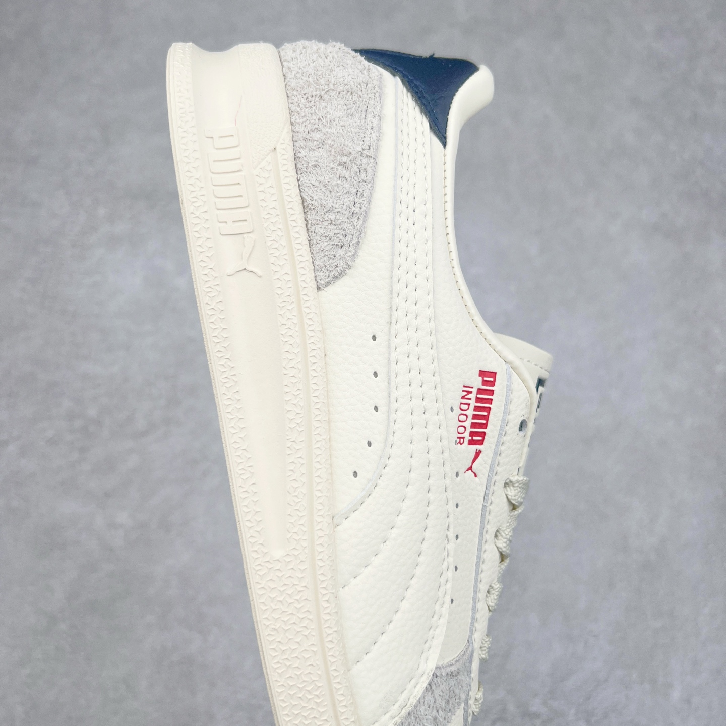 图片[6]-PUMA INDOOR OG 彪马舒适轻盈防滑耐磨 低帮板鞋 实拍调校N版已经零色差零失真 百分百还原实物色彩所见即所得 不存在货不对板色差等低级问题 选购参考实物拍摄 不混卖不参货 只用心做好货严格选品 承诺混一赔十 尺码：36 36.5 37.5 38 38.5 39 40 40.5 41 42 42.5 43 44 44.5 45-选品中心