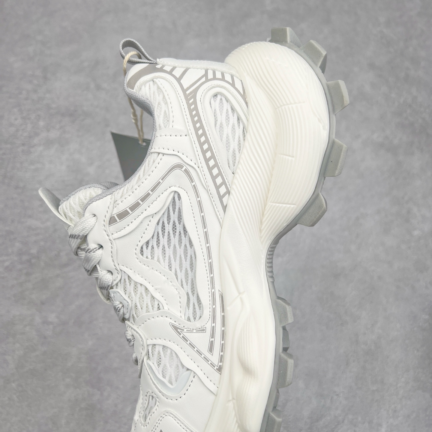 图片[7]-GG-CC Chunky Low休闲时尚运动厚底增高老爹鞋系列 广东大厂出品 完美细节 25ss春季新款厚底增高 大长腿 时髦look轻松定格 不费力展现率性氛围 高档银盒 酷帅机能风不规则设计大底 双鞋带拼色造型设计 轻便舒适百搭 GGcc厚底增高不管怎么搭都好看~ 尺码：35 36 37 38 39 40-选品中心