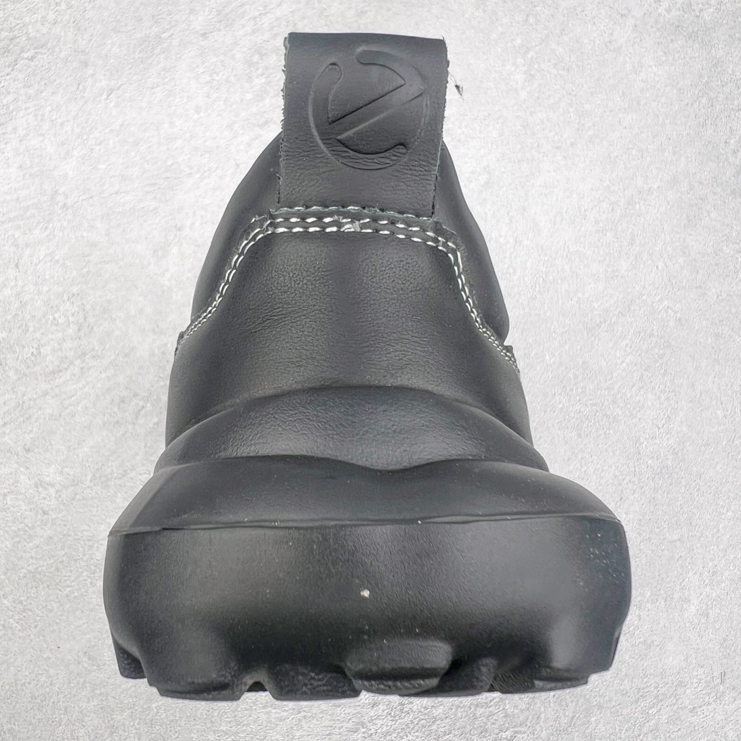 图片[8]-ECCO爱步新款户外鞋缓震耐磨越野跑鞋男健步BIOMC系列 鞋面采用臻选牛皮，质感丰富 脚感柔软舒适贴合的穿着体验 直接注塑工艺连接鞋面与鞋底 一体成型，合脚稳固 自然律动科技，符合人体工学鞋楦 贴近足部天然形态 橡胶外底，适应多种地形，提供强劲抓地力与耐磨性 灵活稳定 越野无束 尺码：38 39 40 41 42 43 44 （皮鞋码）-选品中心