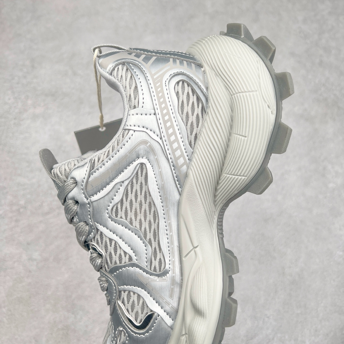 图片[7]-GG-CC Chunky Low休闲时尚运动厚底增高老爹鞋系列 广东大厂出品 完美细节 25ss春季新款厚底增高 大长腿 时髦look轻松定格 不费力展现率性氛围 高档银盒 酷帅机能风不规则设计大底 双鞋带拼色造型设计 轻便舒适百搭 GGcc厚底增高不管怎么搭都好看~ 尺码：35 36 37 38 39 40-选品中心