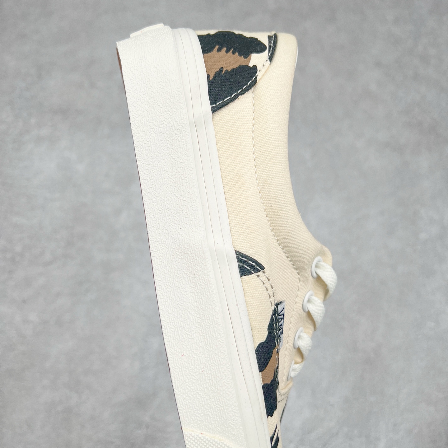 图片[6]-＃福利特价‼️ Vans Era 豹纹拼接 高端支线 独家复古休闲硫化帆布滑板鞋 货号：VN0A38FROU6J 尺码：35 36 36.5 37 38 38.5 39 40 40.5 41 42 42.5 43 44 硫化工艺：1：1（真标、原钢印、材质标、鞋型标、合格证）-选品中心