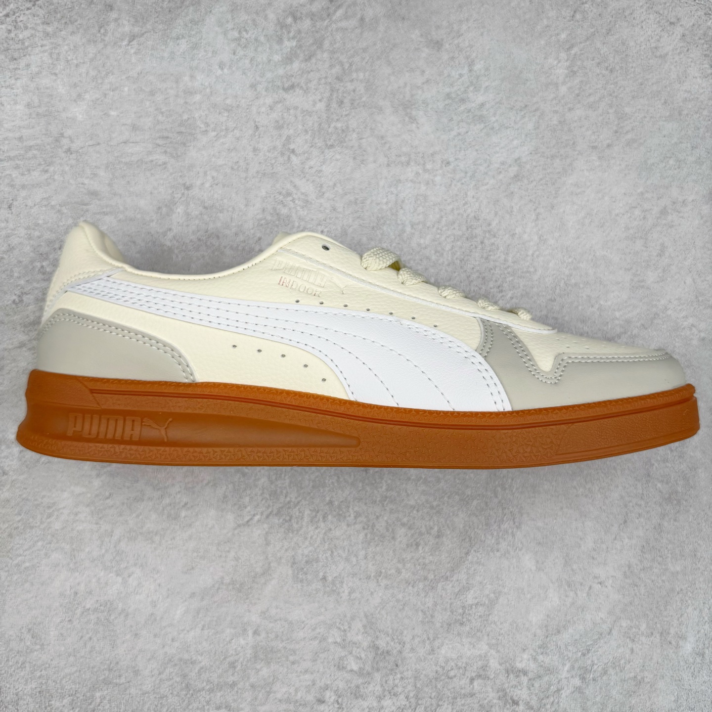 图片[3]-PUMA INDOOR OG 彪马舒适轻盈防滑耐磨 低帮板鞋 实拍调校N版已经零色差零失真 百分百还原实物色彩所见即所得 不存在货不对板色差等低级问题 选购参考实物拍摄 不混卖不参货 只用心做好货严格选品 承诺混一赔十 尺码：36 36.5 37.5 38 38.5 39 40 40.5 41 42 42.5 43 44 44.5 45-选品中心