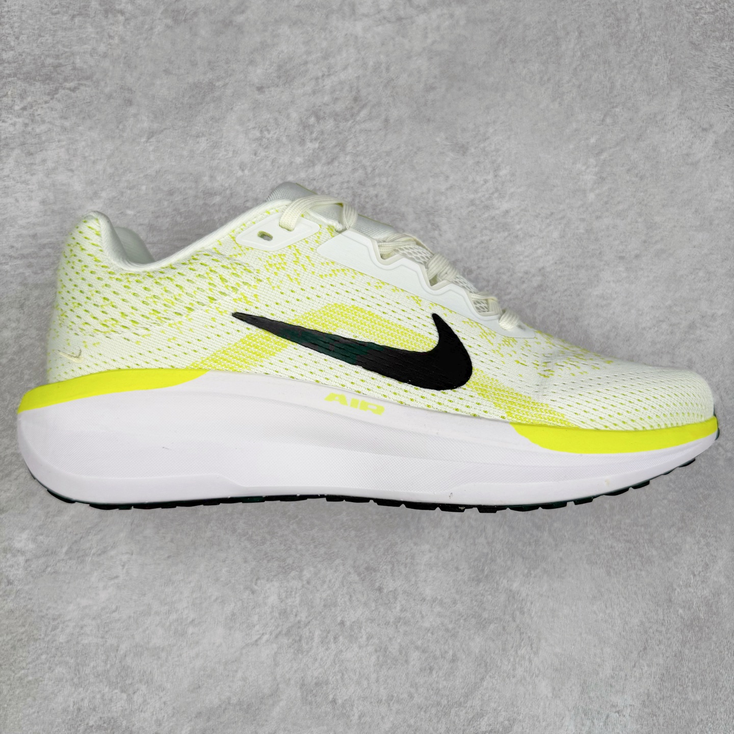 NK Winflo 11 舒适轻便低帮休闲跑步鞋 实拍调校N版已经零色差零失真 百分百还原实物色彩所见即所得 不存在货不对板色差等低级问题 选购参考实物拍摄 不混卖不参货 只用心做好货严格选品 承诺混一赔十 尺码:36 36.5 37.5 38 38.5 39 40 40.5 41 42 42.5 43 44 44.5 45-选品中心