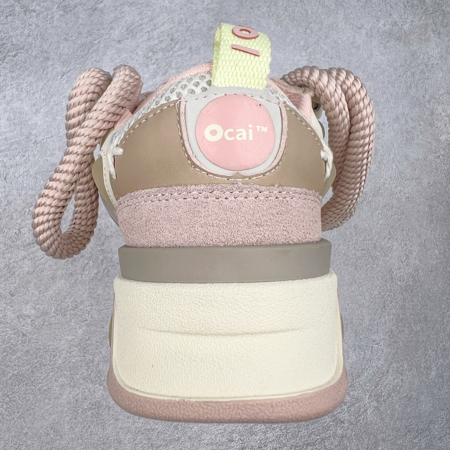 图片[8]-＃福利特价 宝藏国产面包鞋 国潮品牌Ocai Retro Sneaker 复古系列街头低帮厚底休闲运动面包板鞋Ocai是Old Order团队在2022年新的一个企划项目。Ocai的创立以满足当下都市年轻男女的通勤基础款为基础，加以版型，面料，工艺以及满足当代时下艺术风格的一些元素来加以改革，深究每件产品的质感与细节，用满足现代审美的工艺及手法重新优化，诠释经典。通过融入更多新颖的工艺手法及风格来对服装进行进一步的更新与表达，融会贯通加以更现代的手法来重新审视与优化经典！尺码：35-44-选品中心