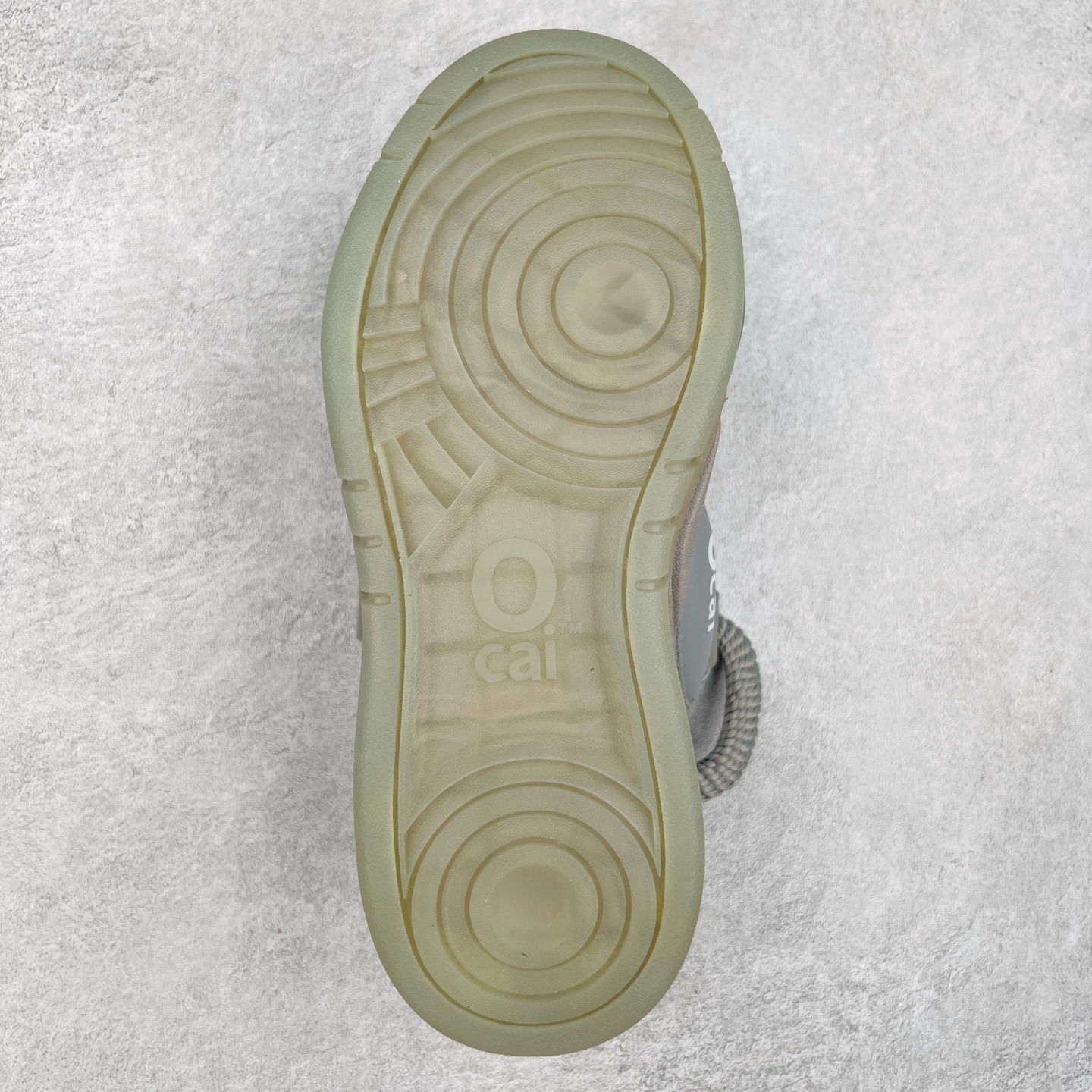 图片[9]-＃福利特价 宝藏国产面包鞋 国潮品牌Ocai Retro Sneaker 复古系列街头低帮厚底休闲运动面包板鞋Ocai是Old Order团队在2022年新的一个企划项目。Ocai的创立以满足当下都市年轻男女的通勤基础款为基础，加以版型，面料，工艺以及满足当代时下艺术风格的一些元素来加以改革，深究每件产品的质感与细节，用满足现代审美的工艺及手法重新优化，诠释经典。通过融入更多新颖的工艺手法及风格来对服装进行进一步的更新与表达，融会贯通加以更现代的手法来重新审视与优化经典！尺码：35-44-选品中心