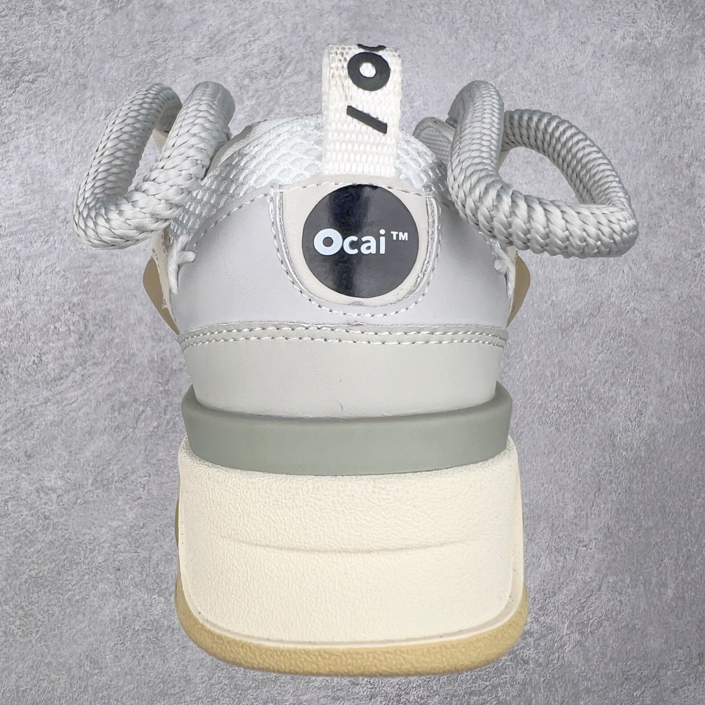 图片[8]-＃福利特价 宝藏国产面包鞋 国潮品牌Ocai Retro Sneaker 复古系列街头低帮厚底休闲运动面包板鞋Ocai是Old Order团队在2022年新的一个企划项目。Ocai的创立以满足当下都市年轻男女的通勤基础款为基础，加以版型，面料，工艺以及满足当代时下艺术风格的一些元素来加以改革，深究每件产品的质感与细节，用满足现代审美的工艺及手法重新优化，诠释经典。通过融入更多新颖的工艺手法及风格来对服装进行进一步的更新与表达，融会贯通加以更现代的手法来重新审视与优化经典！尺码：35-44-选品中心