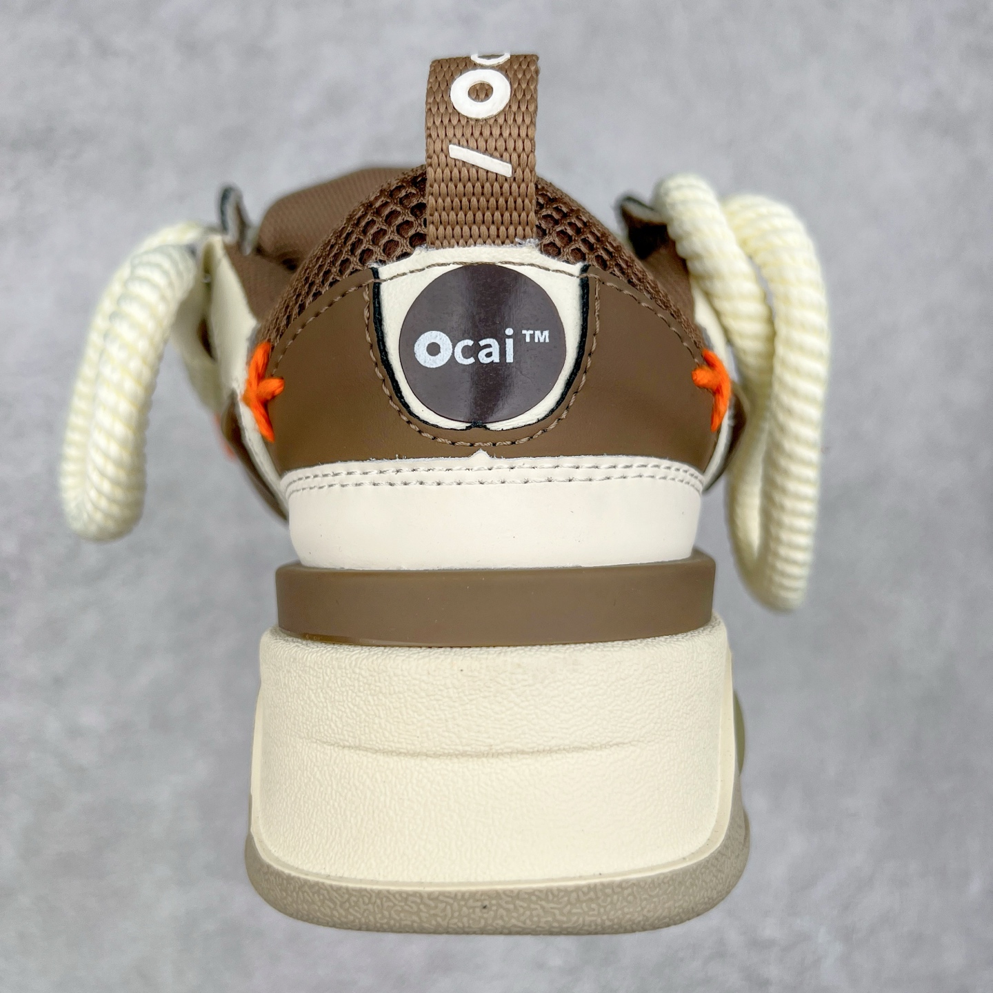 图片[8]-＃福利特价 宝藏国产面包鞋 国潮品牌Ocai Retro Sneaker 复古系列街头低帮厚底休闲运动面包板鞋Ocai是Old Order团队在2022年新的一个企划项目。Ocai的创立以满足当下都市年轻男女的通勤基础款为基础，加以版型，面料，工艺以及满足当代时下艺术风格的一些元素来加以改革，深究每件产品的质感与细节，用满足现代审美的工艺及手法重新优化，诠释经典。通过融入更多新颖的工艺手法及风格来对服装进行进一步的更新与表达，融会贯通加以更现代的手法来重新审视与优化经典！尺码：35-44-选品中心