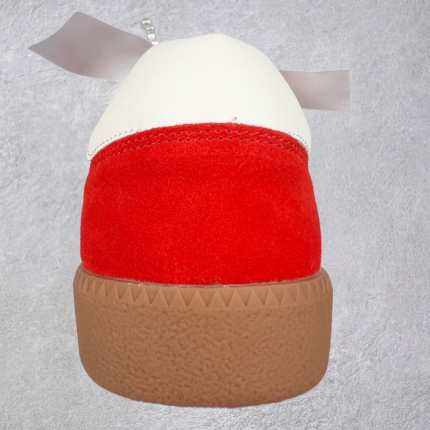 图片[8]-GG-CC 雷丝珍珠蝴蝶结德训鞋2.0系列阿甘复古风芭蕾舞鞋GGCC薄底百搭休闲运动鞋系列 #广东大厂品质 25ss春季新款 釆用今年最流行的#缎带蝴蝶结/珍珠鞋扣装饰 全手工拉帮工艺成型 反绒牛皮革拼接头层皮饰片鞋面材质 鞋身原装高密度防刮尼龙面料,极好柔软效果 双春日踏青舒适度和少女感 德训鞋界的白月光🌙 长时间走路和站立都不累脚 不管怎么搭配都好看 尺码：35 36 37 38 39 40-选品中心