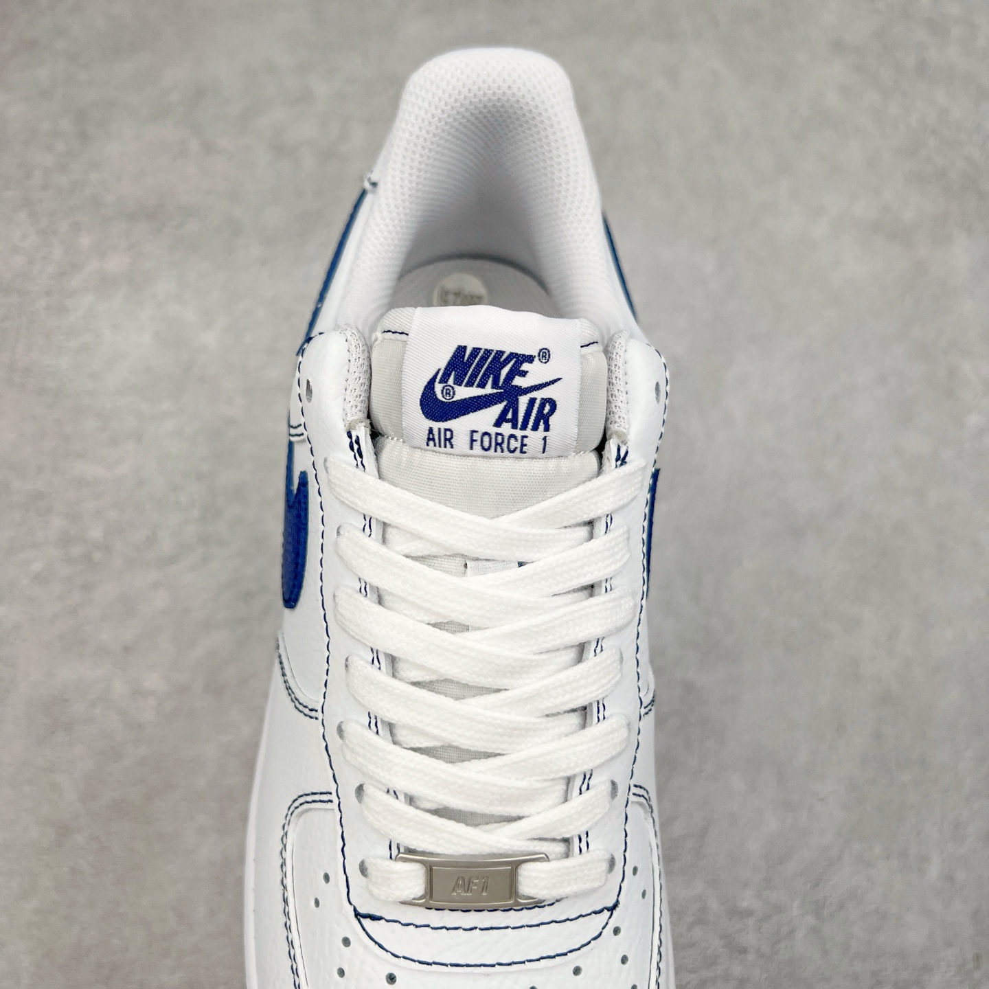 图片[5]-＃福利特价 NK Air Force 1´07 Low 空军一号低帮百搭休闲运动板鞋 柔软、弹性十足的缓震性能和出色的中底设计 横跨复古与现代的外型结合 造就出风靡全球 三十多年的Force 1 直到今天还深受青睐 尺码：36 36.5 37.5 38 38.5 39 40 40.5 41 42 42.5 43 44 44.5 45-选品中心