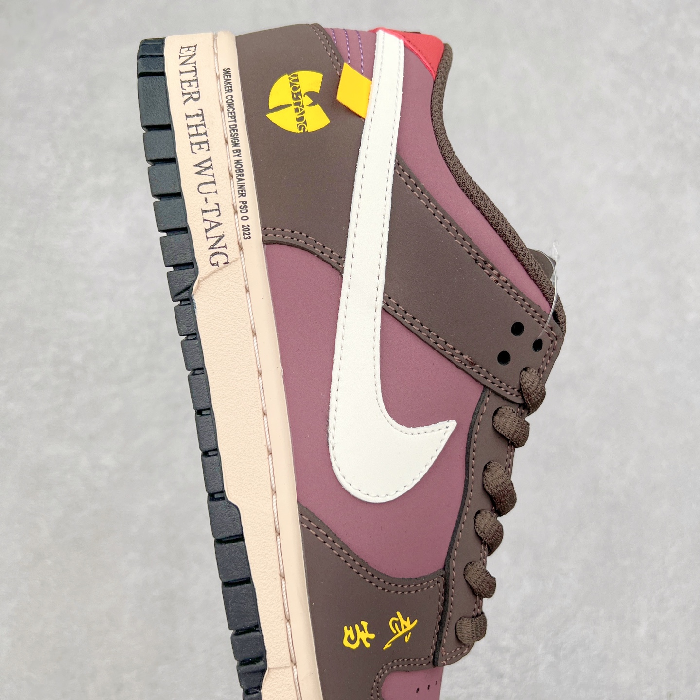 图片[6]-NK Dunk Low 定制配色 MU0232-362 大厂出品 极力推荐 原装头层材料 独家版型蒸餾加工帶來的是更好的视觉和脚感体验大厂纯原品质出货 清洁度 电绣工艺 皮料切割干净无任何毛边 细节完美 实拍调校N版已经零色差零失真 百分百还原实物色彩所见即所得 不存在货不对板色差等低级问题 选购参考实物拍摄 不混卖不参货 只用心做好货严格选品 承诺混一赔十 尺码：36 36.5 37.5 38 38.5 39 40 40.5 41 42 42.5 43 44 44.5 45-选品中心