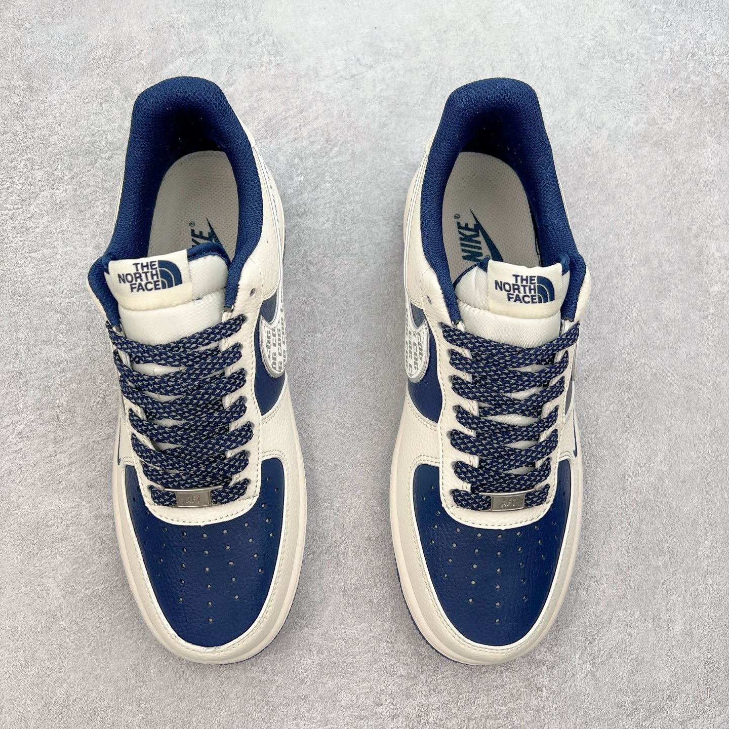 图片[2]-NK Air Force 1´07 Low 空军一号低帮百搭休闲运动板鞋 HH7518-075 柔软、弹性十足的缓震性能和出色的中底设计 横跨复古与现代的外型结合 造就出风靡全球 三十多年的Force 1 直到今天还深受青睐 实拍调校N版已经零色差零失真 百分百还原实物色彩所见即所得 不存在货不对板色差等低级问题 选购参考实物拍摄 不混卖不参货 只用心做好货严格选品 承诺混一赔十 尺码：36 36.5 37.5 38 38.5 39 40 40.5 41 42 42.5 43 44 44.5 45-选品中心