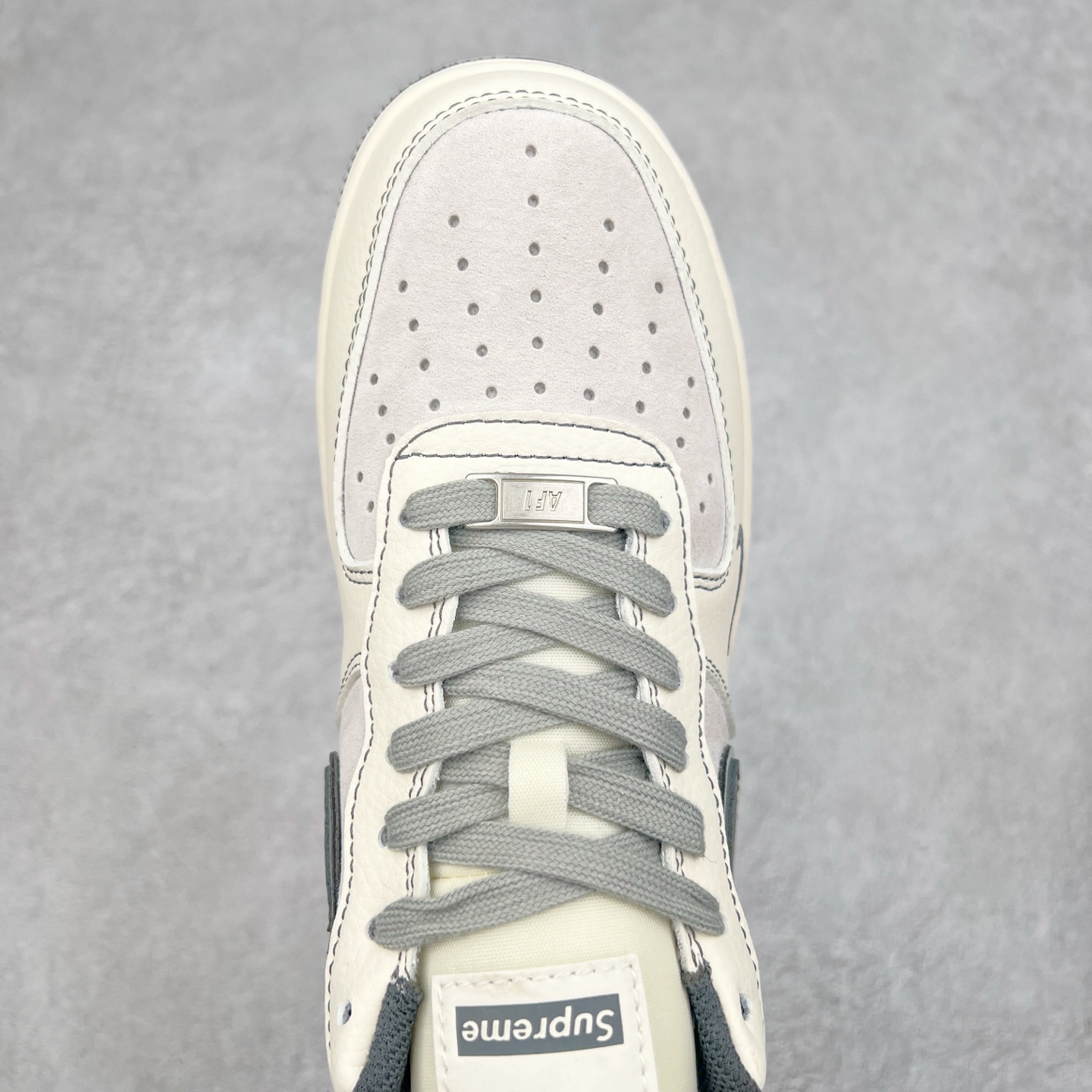 图片[4]-NK Air Force 1´07 Low 空军一号低帮百搭休闲运动板鞋 XZ6188-367 柔软、弹性十足的缓震性能和出色的中底设计 横跨复古与现代的外型结合 造就出风靡全球 三十多年的Force 1 直到今天还深受青睐 实拍调校N版已经零色差零失真 百分百还原实物色彩所见即所得 不存在货不对板色差等低级问题 选购参考实物拍摄 不混卖不参货 只用心做好货严格选品 承诺混一赔十 尺码：36 36.5 37.5 38 38.5 39 40 40.5 41 42 42.5 43 44 44.5 45-选品中心