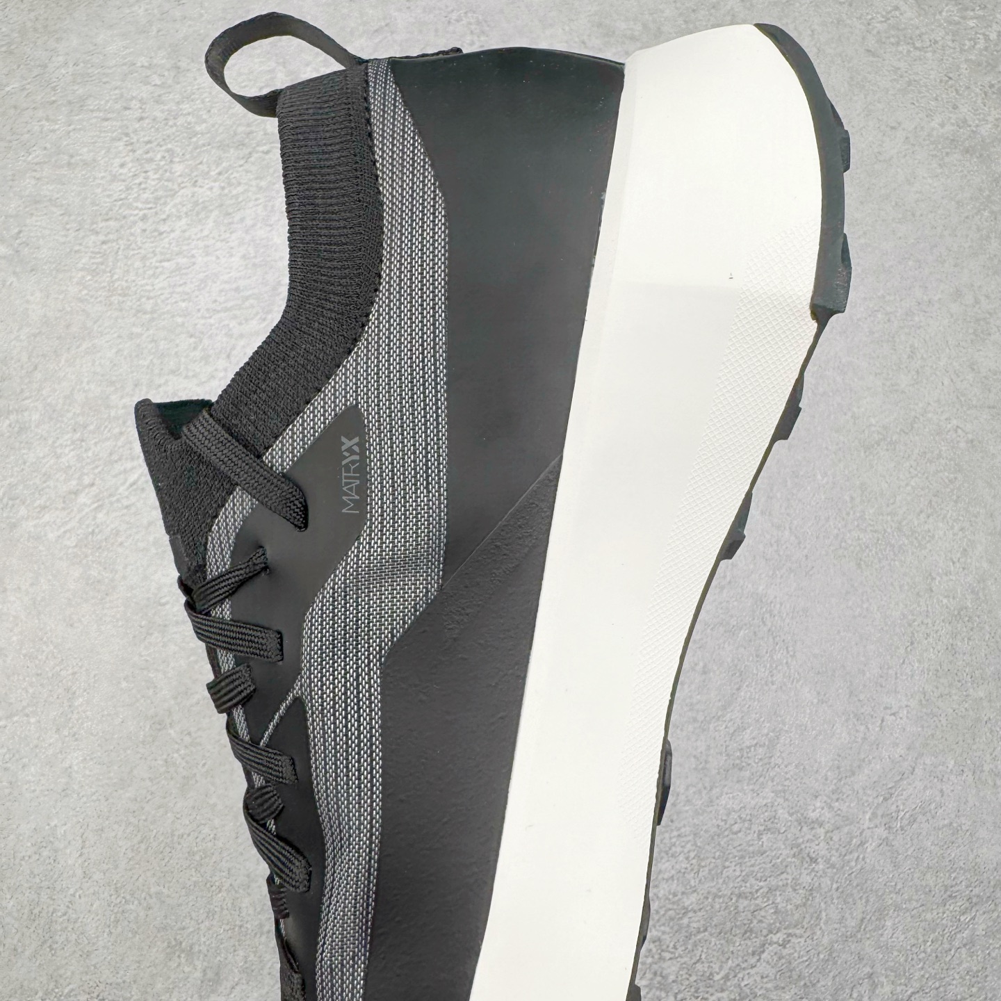 图片[7]-＃HP Arcteryx Vertex Speed 始祖鸟柔软舒适防滑耐磨低帮越野跑步鞋 Arcteryx中文名始祖鸟 加拿大户外服饰品牌 1989年创立于加拿大温哥华 始祖鸟来自加拿大海岸山脉 植根高山的专业户外品牌 始终秉承对精湛设计和工艺孜孜以求的准则 从1989年创立至今 Arcteryx始终不断在产品设计与做工上不惜工本 以满足始祖鸟的标准 品质、设计以及精简的理念造就了其良好的性能 并能满足严苛环境下的使用需求 尺码：36 37 38 39 40-选品中心