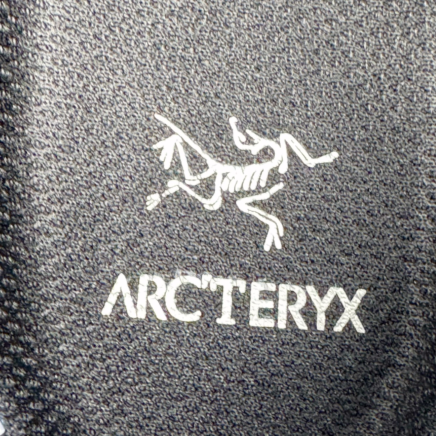 图片[13]-＃HP Arcteryx Vertex Speed 始祖鸟柔软舒适防滑耐磨低帮越野跑步鞋 Arcteryx中文名始祖鸟 加拿大户外服饰品牌 1989年创立于加拿大温哥华 始祖鸟来自加拿大海岸山脉 植根高山的专业户外品牌 始终秉承对精湛设计和工艺孜孜以求的准则 从1989年创立至今 Arcteryx始终不断在产品设计与做工上不惜工本 以满足始祖鸟的标准 品质、设计以及精简的理念造就了其良好的性能 并能满足严苛环境下的使用需求 尺码：36 37 38 39 40-选品中心