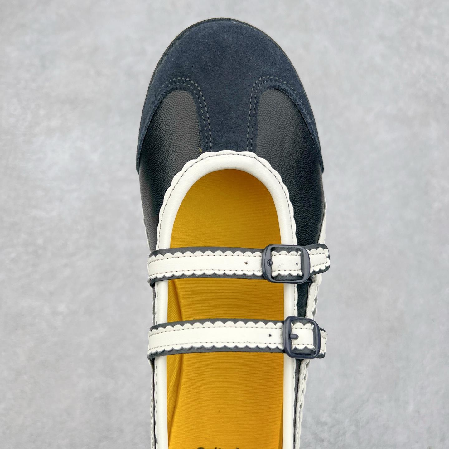 图片[4]-Patou x Onitsuka Tiger 鬼冢虎 MEXICO 66 BALLERINA WHITE/COTTON CANDY 舒适百搭 平跟 玛丽珍鞋 女款 白粉色 实拍调校N版已经零色差零失真 百分百还原实物色彩所见即所得 不存在货不对板色差等低级问题 选购参考实物拍摄 不混卖不参货 只用心做好货严格选品 承诺混一赔十 尺码：36 36.5 37.5 38 38.5 39 40 40.5 41 42 42.5 43 44 44.5 45-选品中心