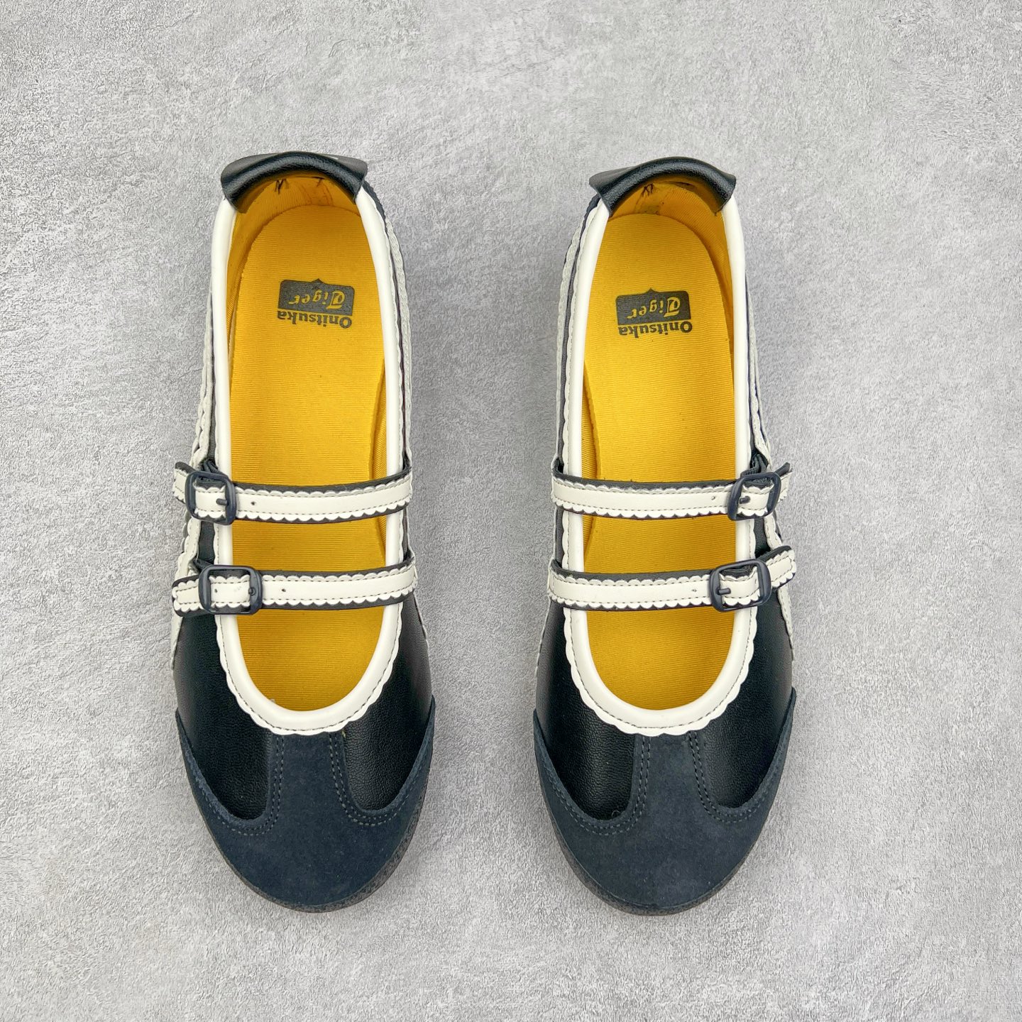 图片[2]-Patou x Onitsuka Tiger 鬼冢虎 MEXICO 66 BALLERINA WHITE/COTTON CANDY 舒适百搭 平跟 玛丽珍鞋 女款 白粉色 实拍调校N版已经零色差零失真 百分百还原实物色彩所见即所得 不存在货不对板色差等低级问题 选购参考实物拍摄 不混卖不参货 只用心做好货严格选品 承诺混一赔十 尺码：36 36.5 37.5 38 38.5 39 40 40.5 41 42 42.5 43 44 44.5 45-选品中心