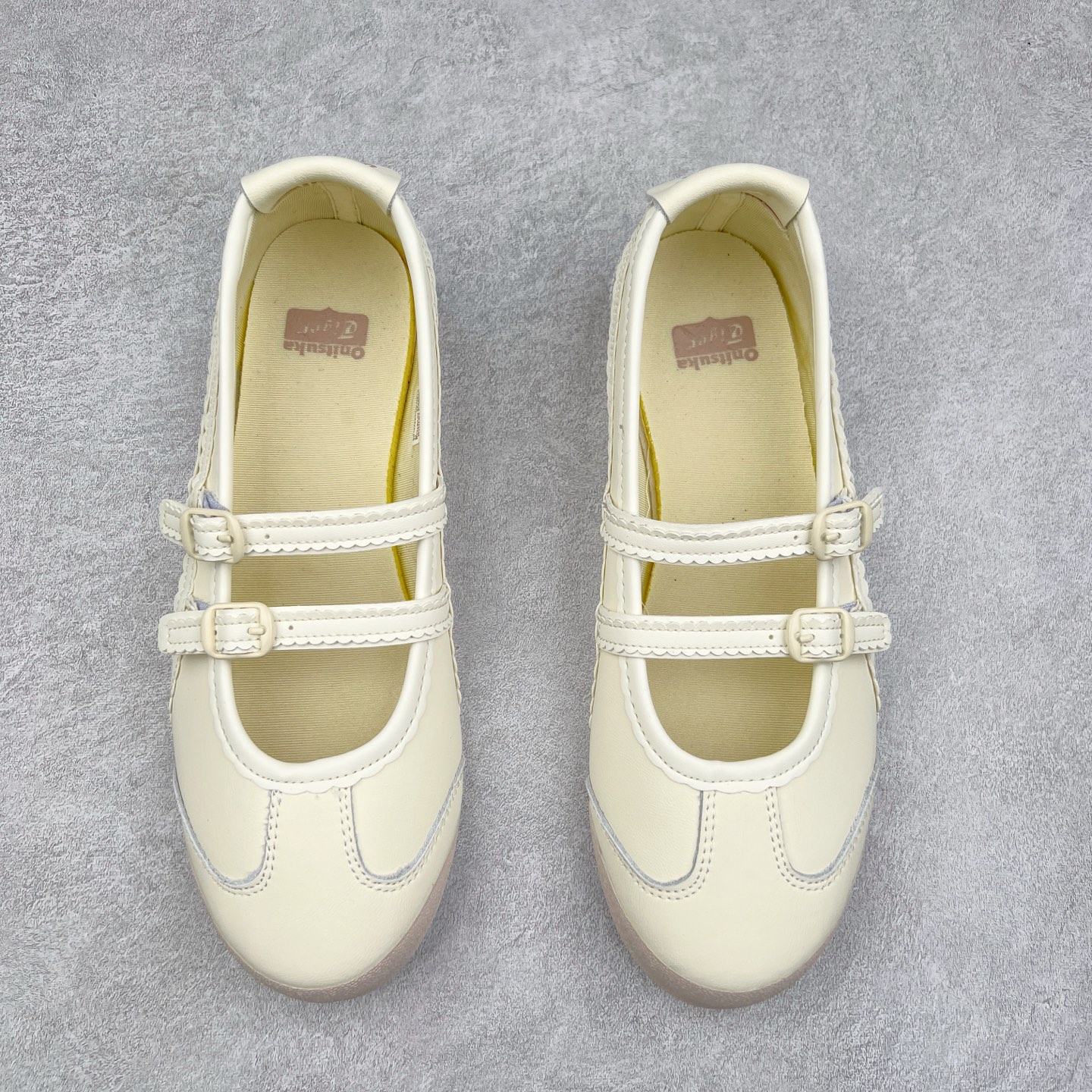 图片[2]-Patou x Onitsuka Tiger 鬼冢虎 MEXICO 66 BALLERINA WHITE/COTTON CANDY 舒适百搭 平跟 玛丽珍鞋 女款 白粉色 实拍调校N版已经零色差零失真 百分百还原实物色彩所见即所得 不存在货不对板色差等低级问题 选购参考实物拍摄 不混卖不参货 只用心做好货严格选品 承诺混一赔十 尺码：36 36.5 37.5 38 38.5 39 40 40.5 41 42 42.5 43 44 44.5 45-选品中心