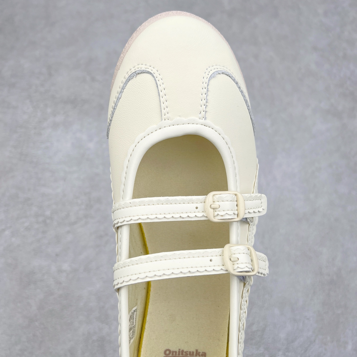 图片[4]-Patou x Onitsuka Tiger 鬼冢虎 MEXICO 66 BALLERINA WHITE/COTTON CANDY 舒适百搭 平跟 玛丽珍鞋 女款 白粉色 实拍调校N版已经零色差零失真 百分百还原实物色彩所见即所得 不存在货不对板色差等低级问题 选购参考实物拍摄 不混卖不参货 只用心做好货严格选品 承诺混一赔十 尺码：36 36.5 37.5 38 38.5 39 40 40.5 41 42 42.5 43 44 44.5 45-选品中心