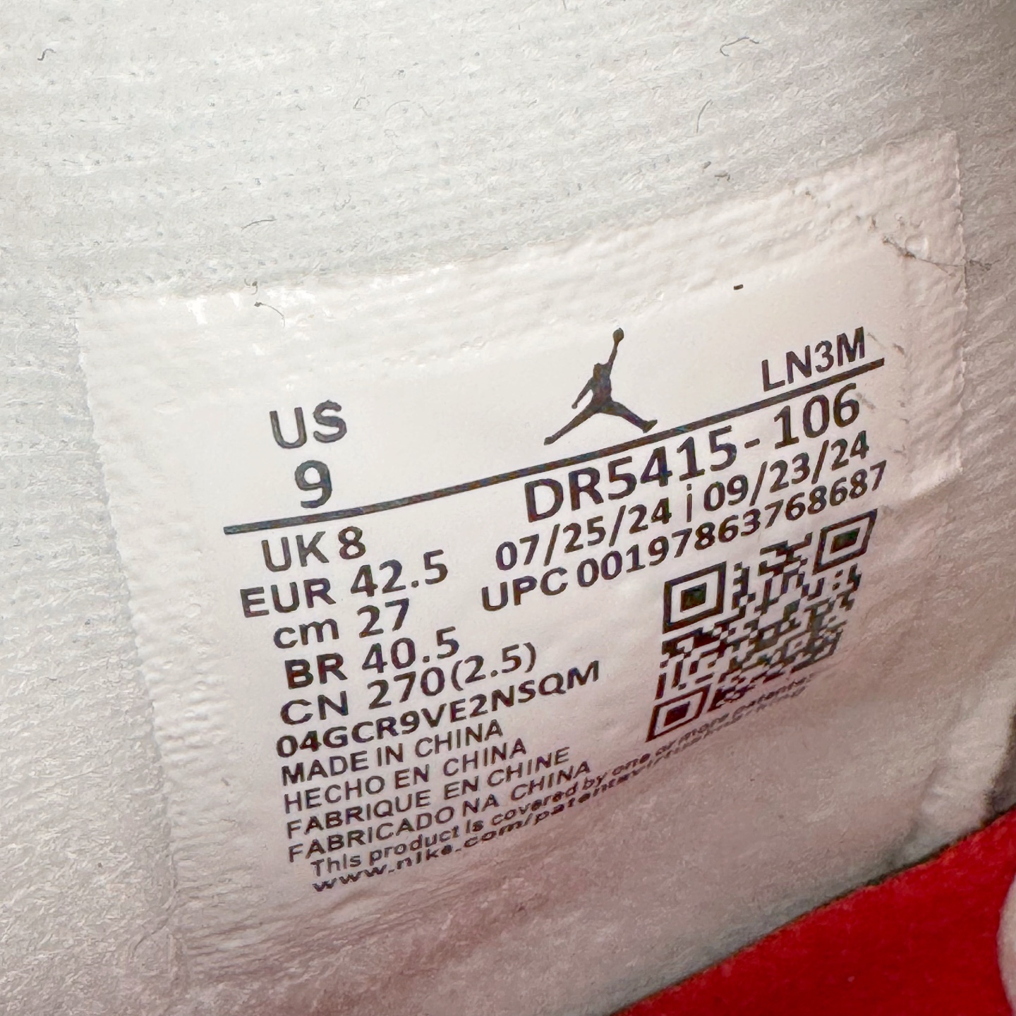 图片[11]-＃K版纯原 NK SB x Air Jordan AJ4 联名白红 DR5415-106 全新升级改良 原鞋原楦原纸板同源开发 完美呈现乔4的版型 内侧正确双色网格 还原细节 原厂皮料 正确气垫颜色 正确网格工艺 正确拉帮工艺 全鞋原装材料制作 原档案原模具打造 支持全方位与正品对比 尺码：36 36.5 37.5 38 38.5 39 40 40.5 41 42 42.5 43 44 44.5 45 46 47.5-选品中心