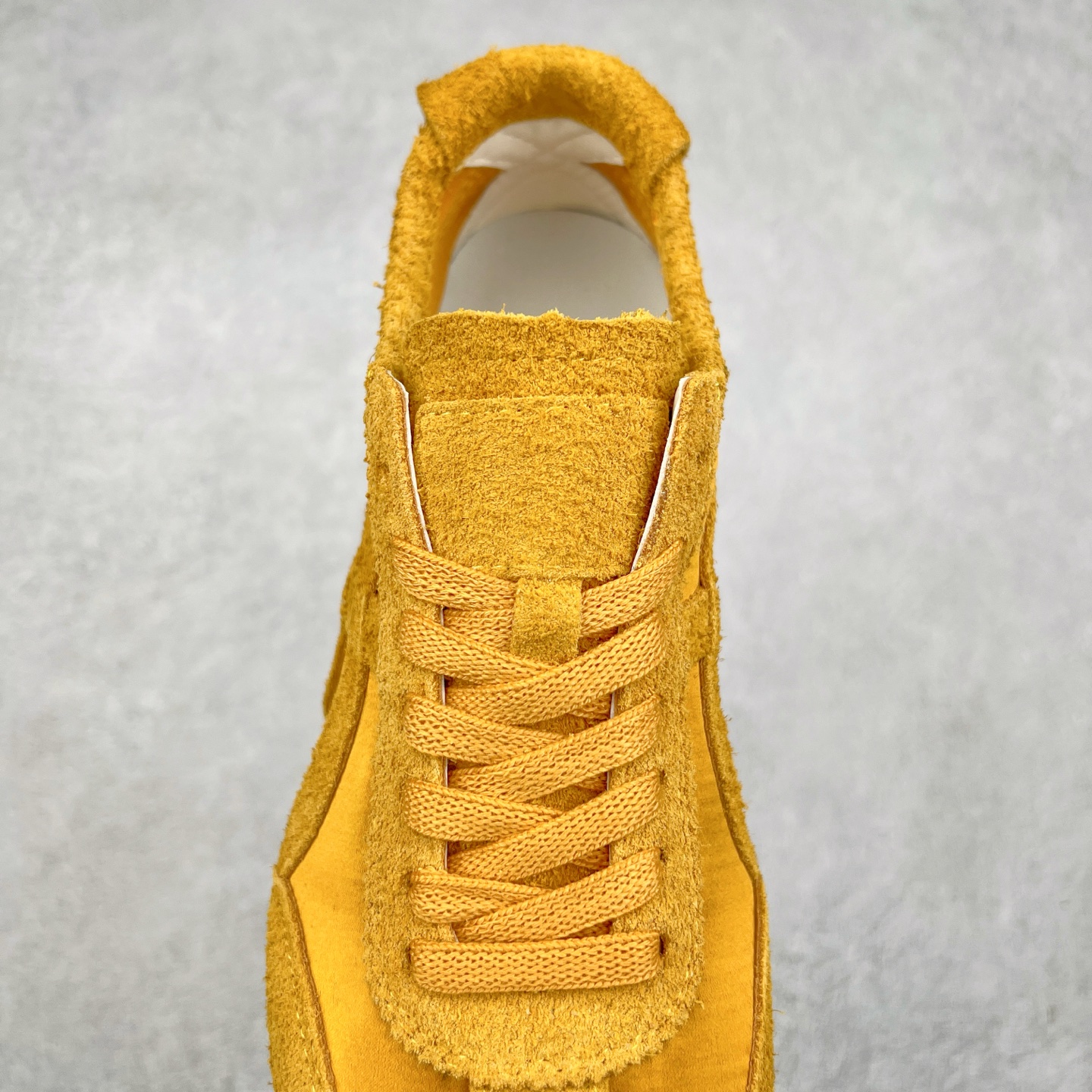 图片[5]-GG-CC阿甘德训鞋2.0系列复古风芭蕾舞鞋GGCC薄底百搭休闲运动鞋系列 广东大厂品质 25ss春季新款 全手工拉帮工艺成型 反绒牛皮革拼接头层皮饰片鞋面材质 鞋身原装高密度防刮尼龙面料,极好柔软效果 双春日踏青舒适度和少女感 德训鞋界的白月光🌙 长时间走路和站立都不累脚 不管怎么搭配都好看 尺码：35 36 37 38 39 40-选品中心