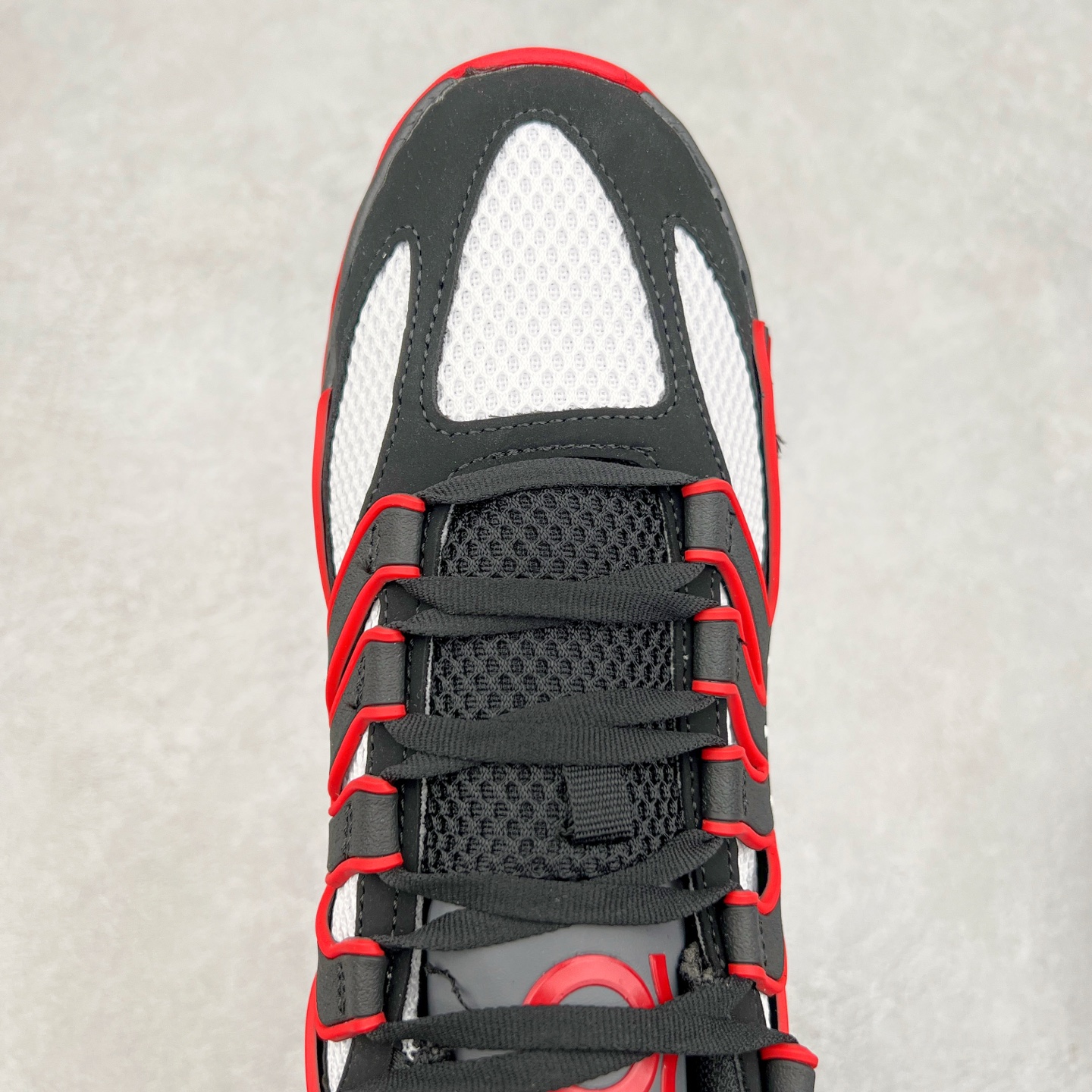 图片[4]-NK KD18 EP 杜兰特十八代签名实战篮球鞋 KD 18 的设计是致敬1997年诞生的 Air Terra Humara 鞋面标志性的设计。整体的设计语言和上一代基本类似，毕竟耐克在面对老将战靴的迭代更新方面，似乎也不会太大刀阔斧去变。鞋面的帆布材料包裹鞋跟和鞋领，增强了球鞋的耐用性和质感，此外，球鞋的中足覆盖层由纹理 TPU 和橡胶混合而成。科技配置方面，KD 18包括了前掌 Zoom Air 气垫，Cushlon 泡沫提供轻便舒适感。尺码：40 40.5 41 42 42.5 43 44 44.5 45 46-选品中心