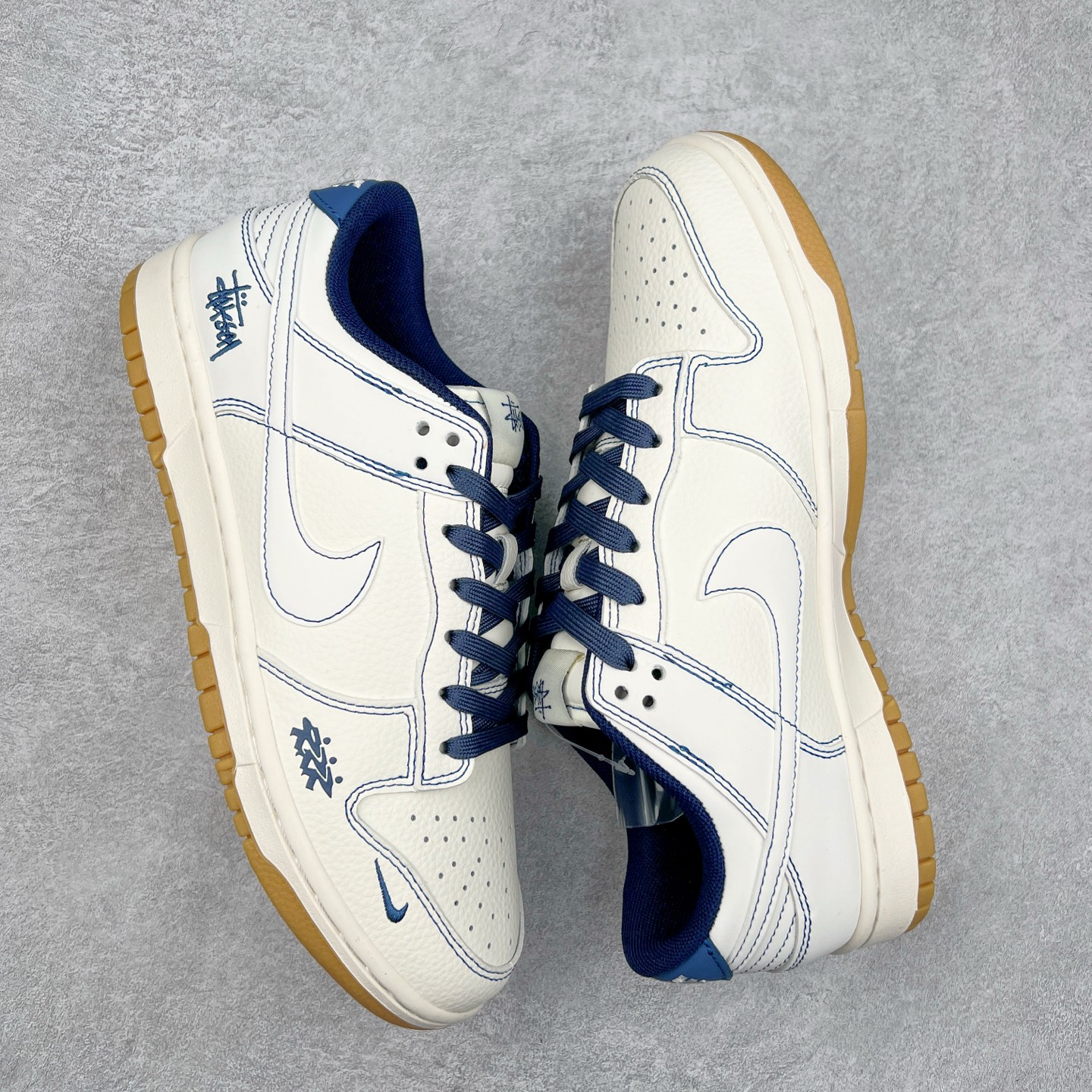 图片[3]-NK Dunk Low 定制配色 JJ2508-559 大厂出品 极力推荐 原装头层材料 独家版型蒸餾加工帶來的是更好的视觉和脚感体验大厂纯原品质出货 清洁度 电绣工艺 皮料切割干净无任何毛边 细节完美 实拍调校N版已经零色差零失真 百分百还原实物色彩所见即所得 不存在货不对板色差等低级问题 选购参考实物拍摄 不混卖不参货 只用心做好货严格选品 承诺混一赔十 尺码：36 36.5 37.5 38 38.5 39 40 40.5 41 42 42.5 43 44 44.5 45-选品中心