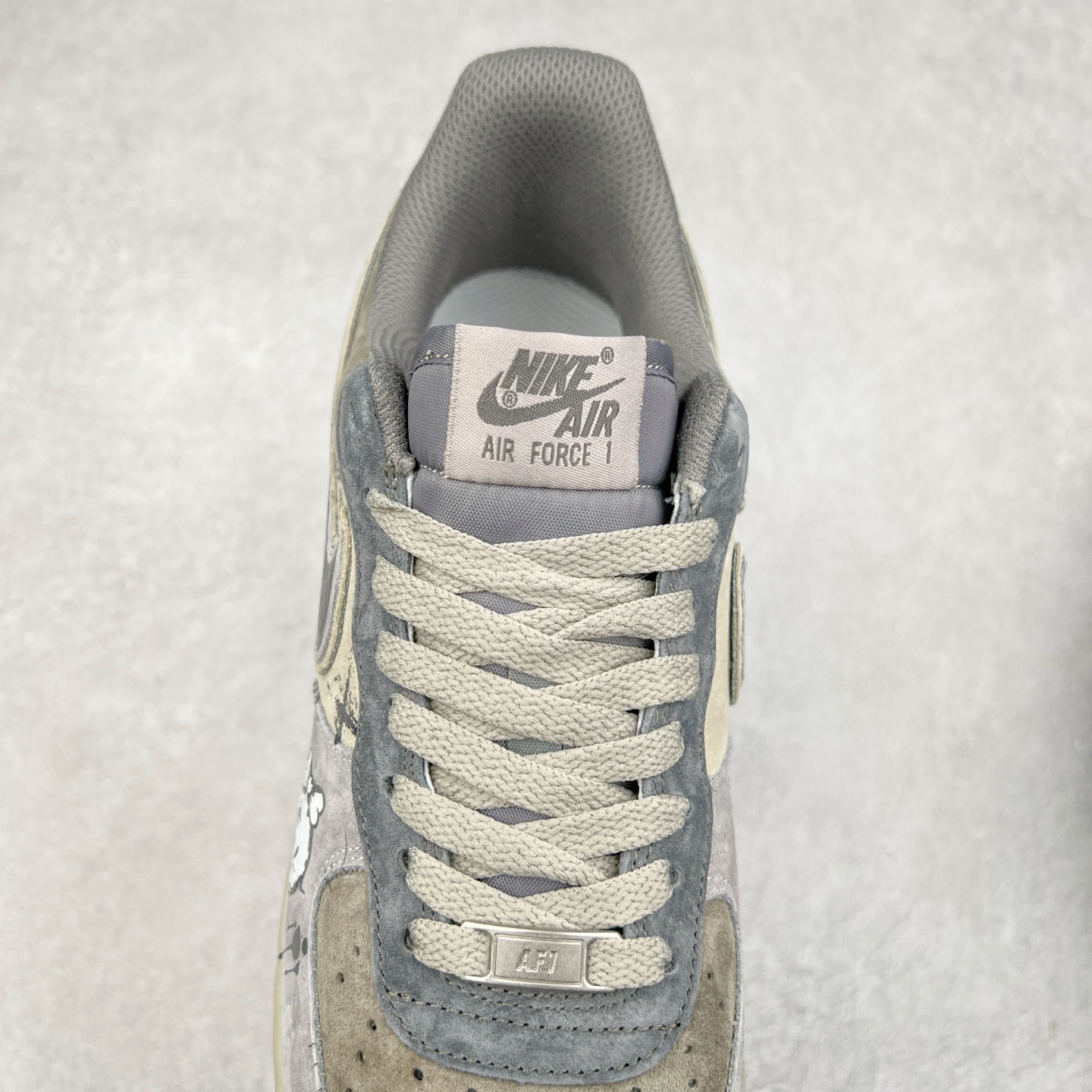 图片[5]-NK Air Force 1´07 Low 空军一号低帮百搭休闲运动板鞋 YD2425-660 柔软、弹性十足的缓震性能和出色的中底设计 横跨复古与现代的外型结合 造就出风靡全球 三十多年的Force 1 直到今天还深受青睐 实拍调校N版已经零色差零失真 百分百还原实物色彩所见即所得 不存在货不对板色差等低级问题 选购参考实物拍摄 不混卖不参货 只用心做好货严格选品 承诺混一赔十 尺码：36 36.5 37.5 38 38.5 39 40 40.5 41 42 42.5 43 44 44.5 45-选品中心