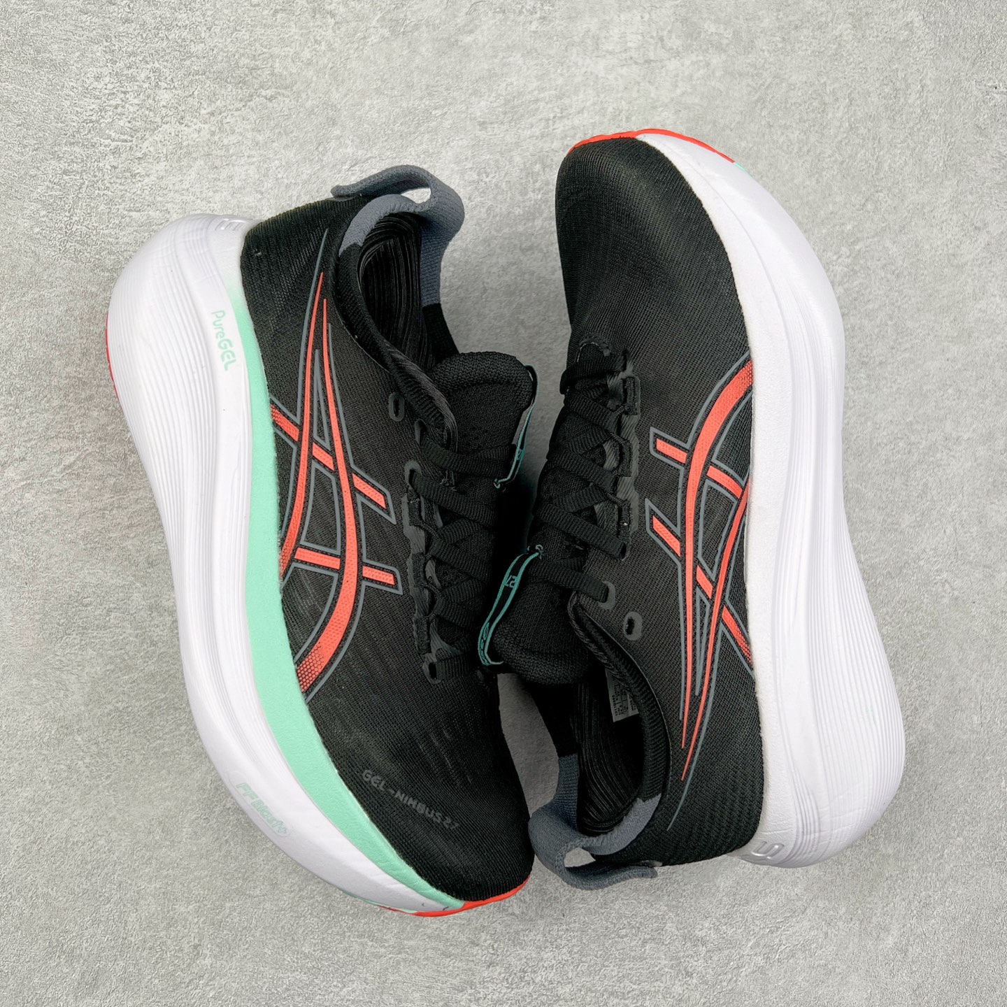 图片[3]-Asics GEL-Nimbus 27 亚瑟士缓震跑鞋 近年复古风潮的势头很旺 ASICS一直坚信保持身体的健康与活力是打造健康快乐的生活方式的最佳途径 ASICS为复古鞋型注入新设计 为玩家的街头穿搭提供了更多可能 GEL-NIMBUSTM9运动鞋最初是为中立和仰卧跑步者设计的长距离训练器 采用原始材料和关键细节重新设计 其Y2K时代的工业外观也被大胆的对比和色块所抵消 尺码：36 36.5 37.5 38 38.5 39 40 40.5 41.5 42 42.5 43.5 44 44.5 45-选品中心