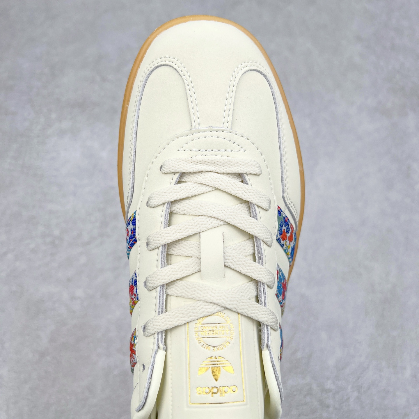 图片[4]-AD Gazelle Indoor Trainers 羚羊内训系列低帮复古百搭休闲运动德训风板鞋 JH7370 90年代经典的复刻版！自60年代以足球训练鞋面世以来,Gazelle就以其经典设计席卷全球。1991年版本的复刻,再造经典Gazelle。采用皮革打造,搭配浊色细节,让这款经典更加简约。尺码：36 36⅔ 37⅓ 38 38⅔ 39⅓ 40 40⅔ 41⅓ 42 42⅔ 43⅓ 44⅓ 44⅔ 45-选品中心